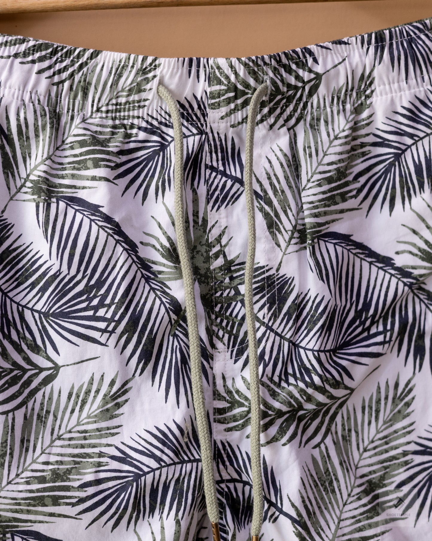 Mantaray Pattern Shorts