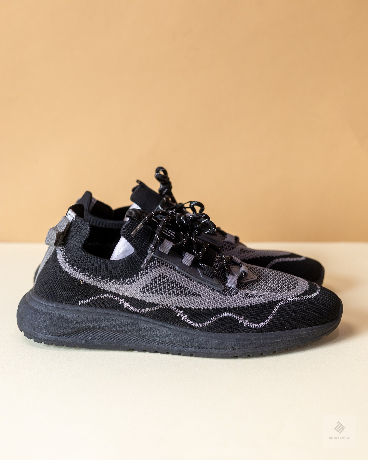 Pull & Bear Sneakers