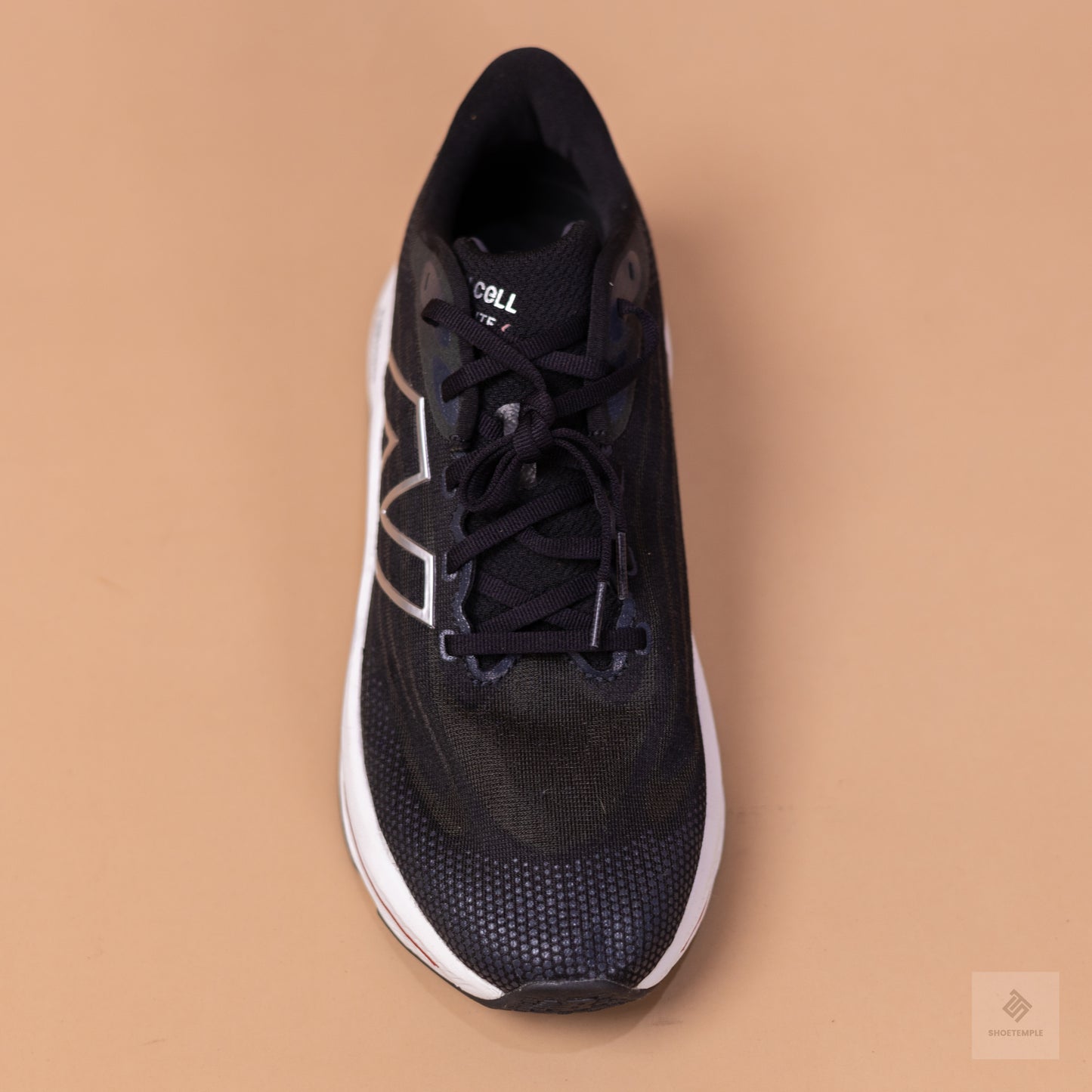 New Balance FuelCell Walker Elite Sneaker