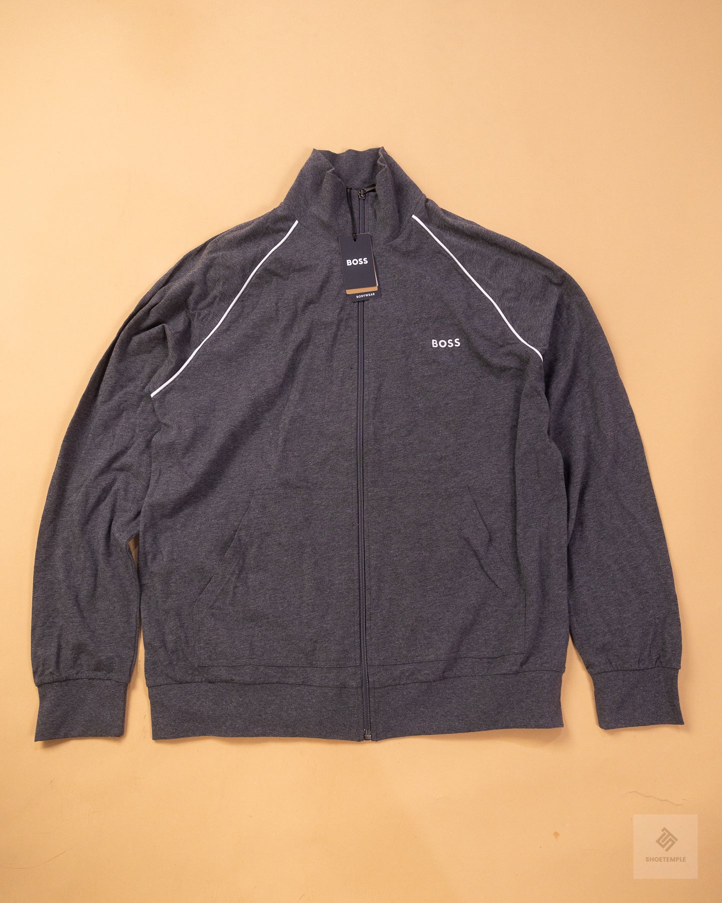 HUGO BOSS embroidered-logo zip-up jacket