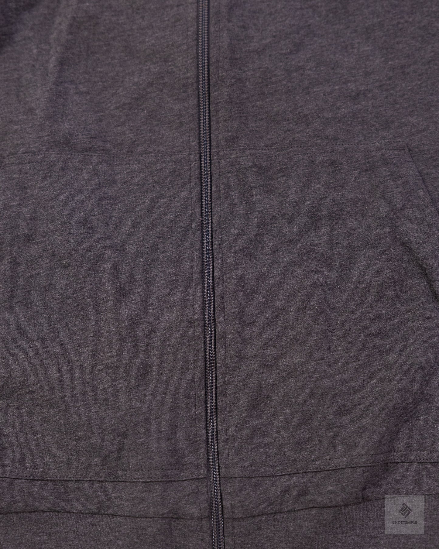 HUGO BOSS embroidered-logo zip-up jacket