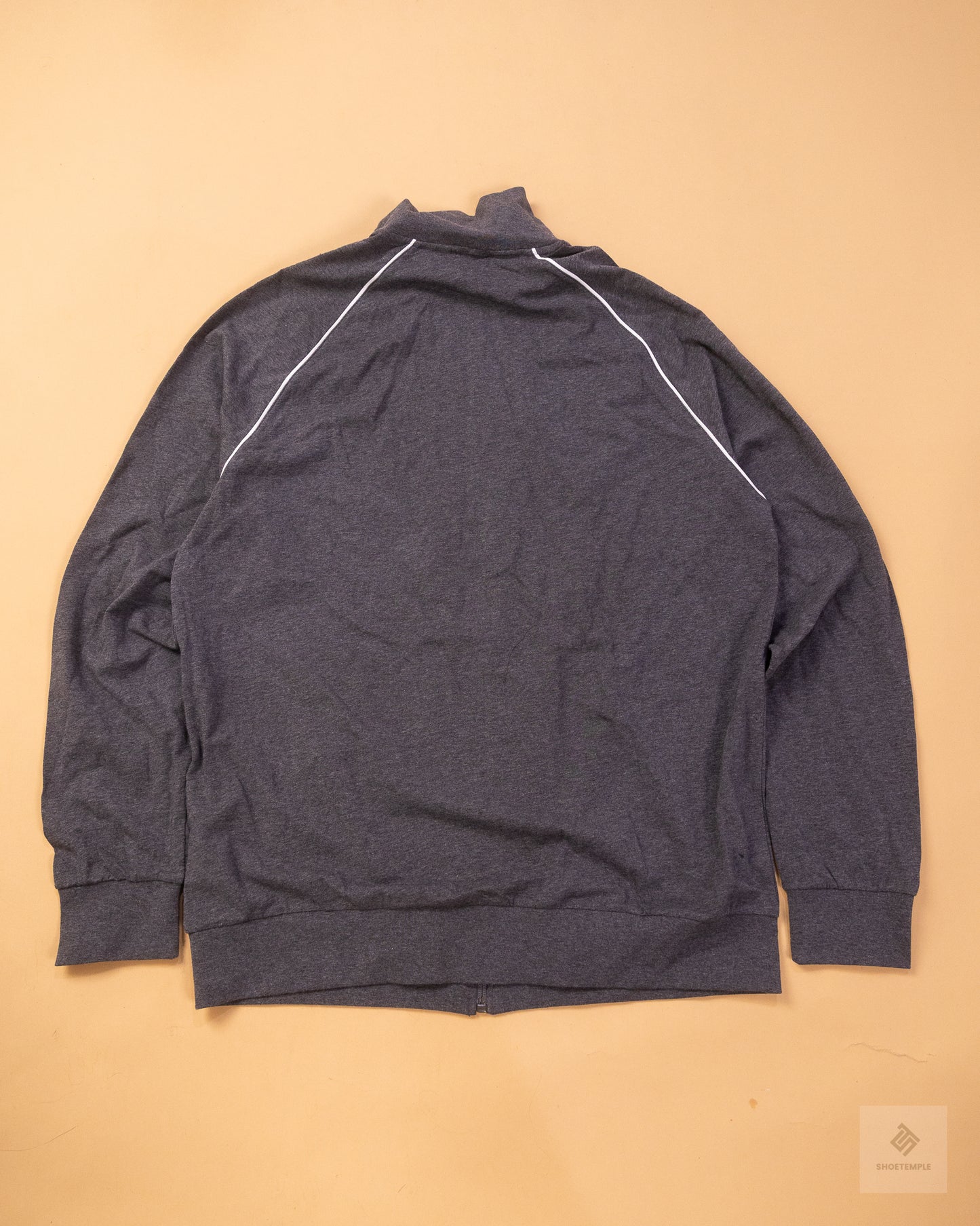 HUGO BOSS embroidered-logo zip-up jacket