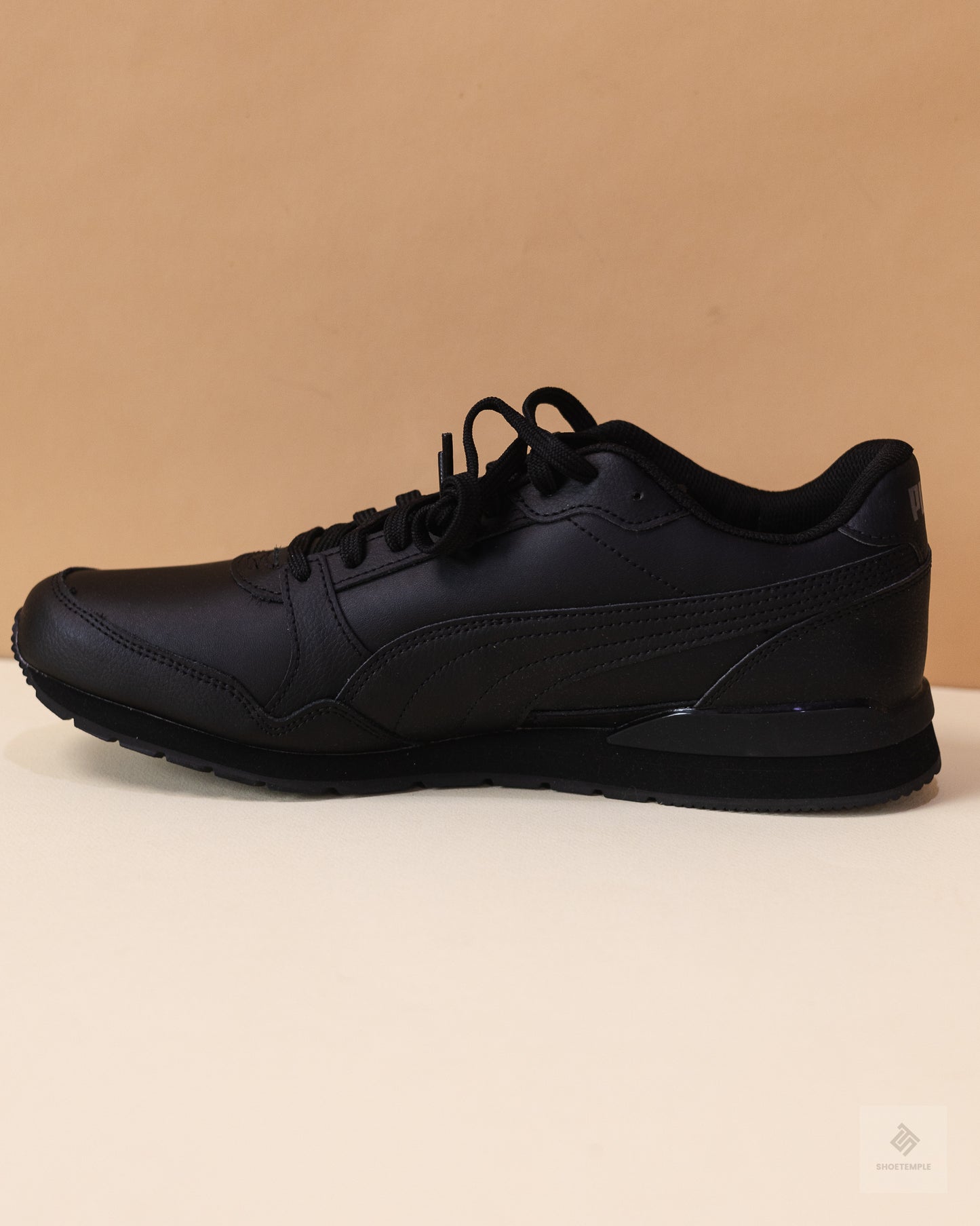 Puma ST Runner v3 L (Leather)