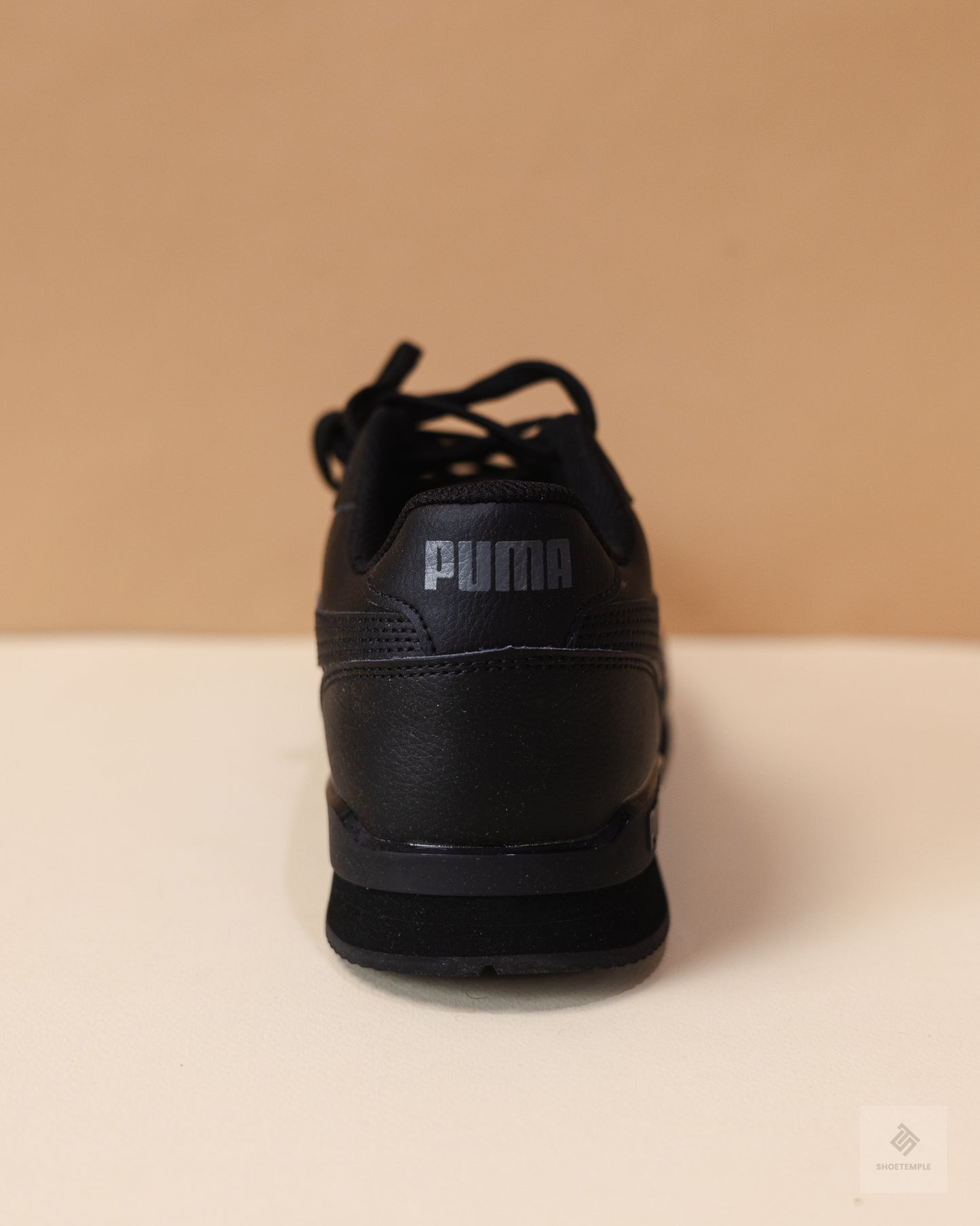Puma ST Runner v3 L (Leather)