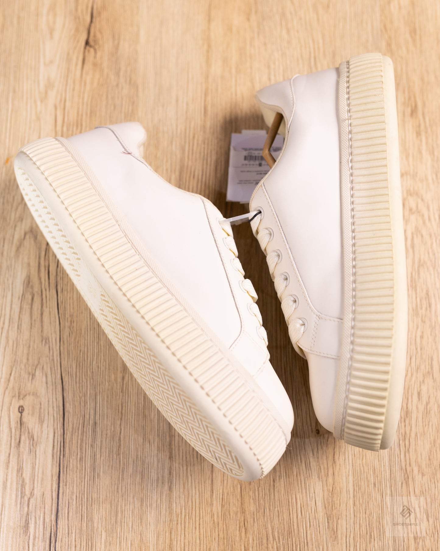 Zara Off White Sneaker