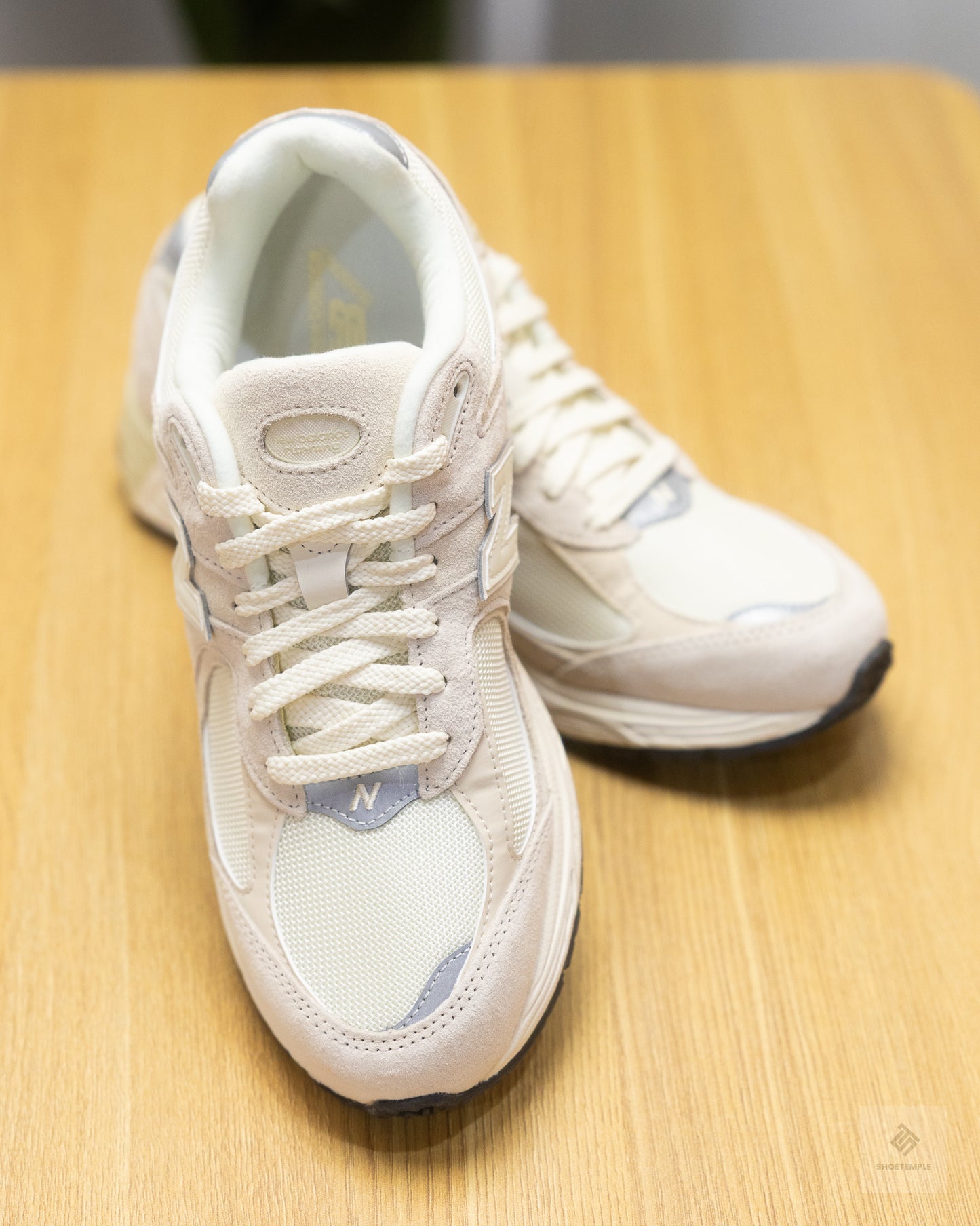 New Balance 2002R sneaker