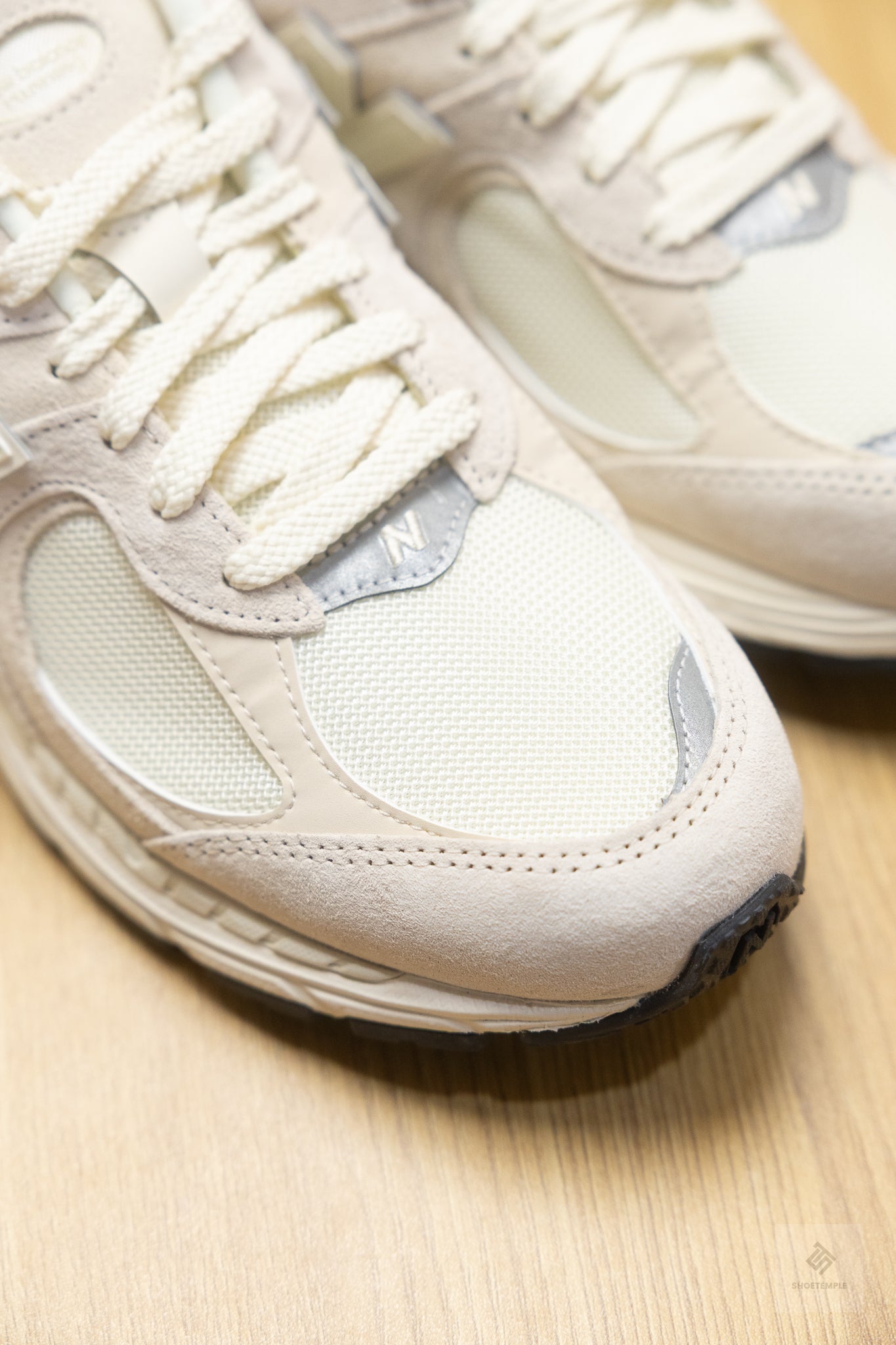 New Balance 2002R sneaker
