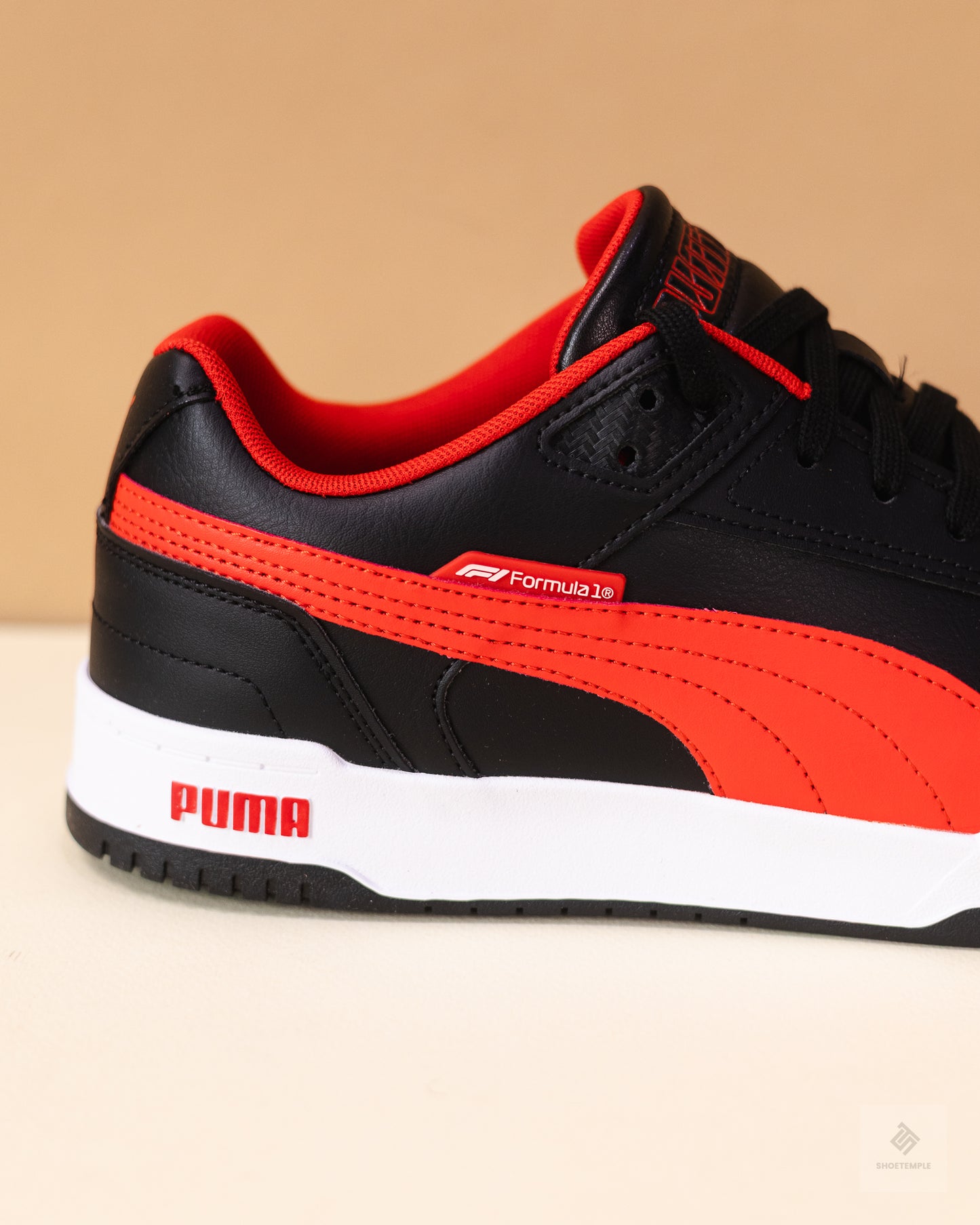 Puma Formula 1® RBD Game Low sneakers