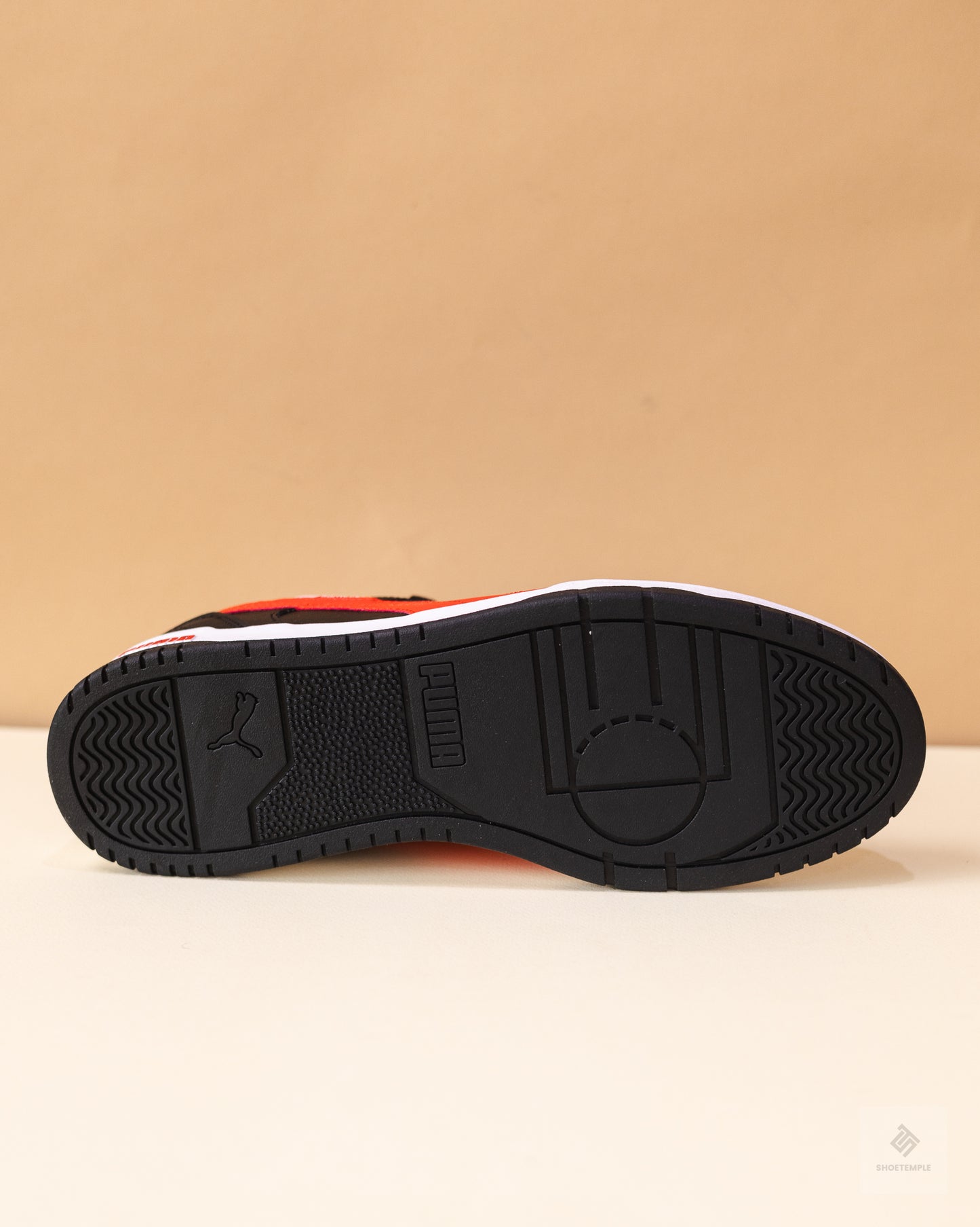 Puma Formula 1® RBD Game Low sneakers