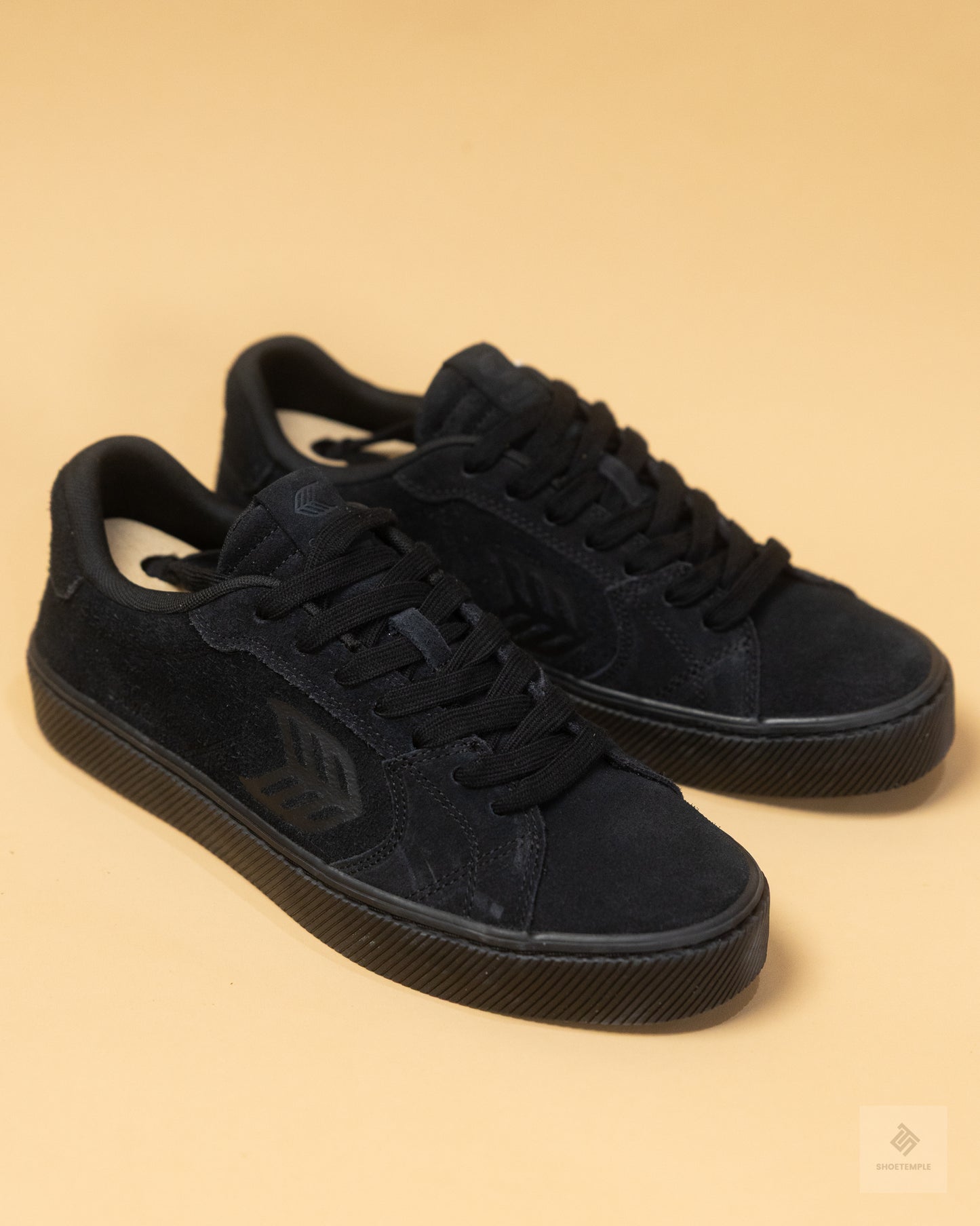 Cariuma All Black Suede Sneaker
