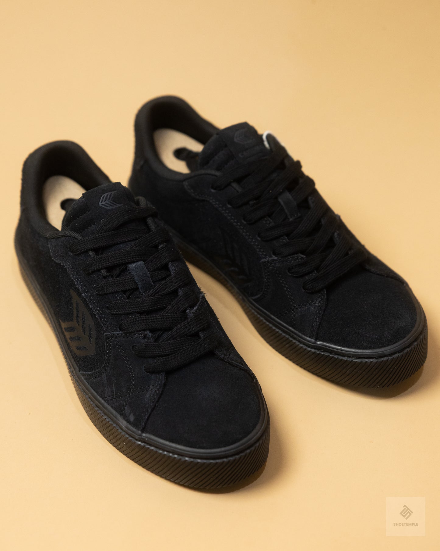 Cariuma All Black Suede Sneaker