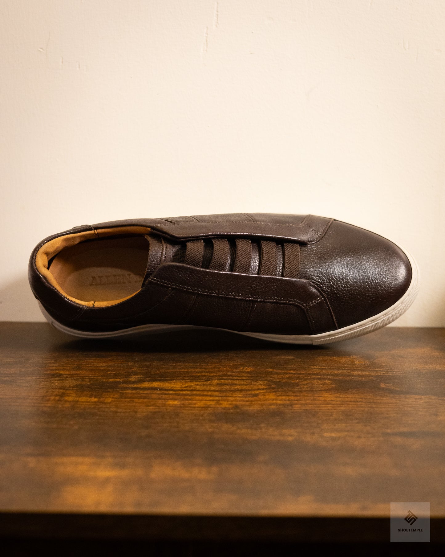 Allen Edmonds Colton slip-on stretch-lace sneaker