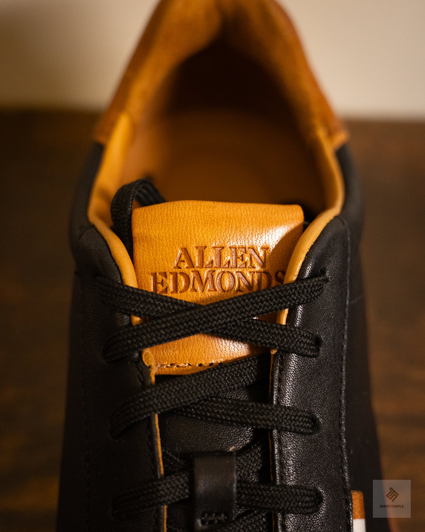 Allen Edmonds Men's Alpha Lace-up Sneaker
