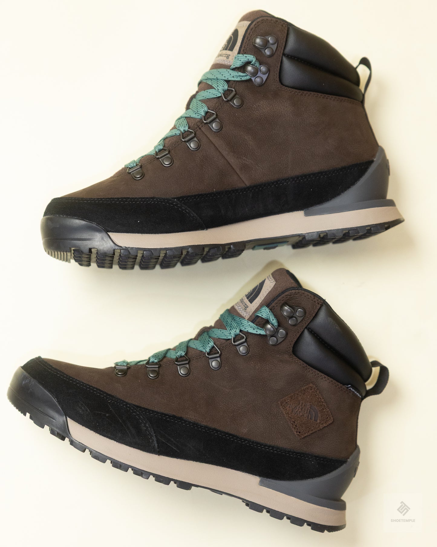 The North Face Men's Back-To-Berkeley IV Leather Waterproof Boots