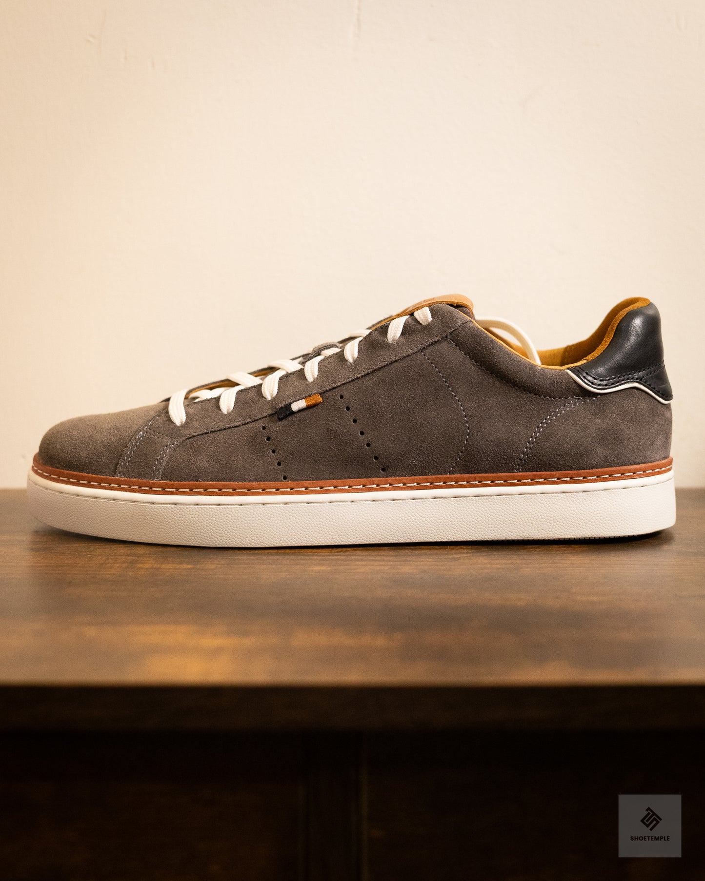 Allen Edmonds Alpha Lace-up Sneaker