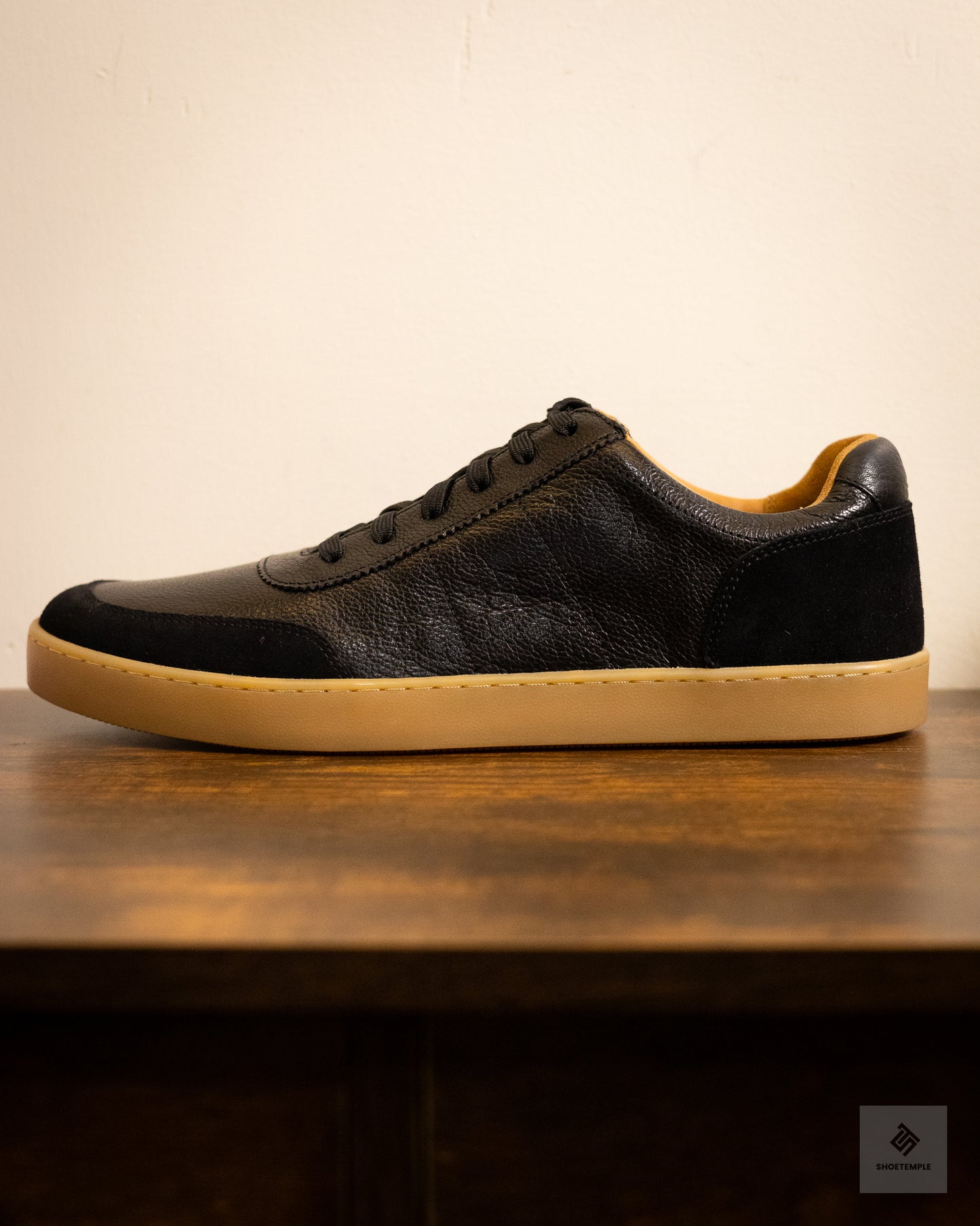 Allen Edmonds Liam U-Throats sneaker