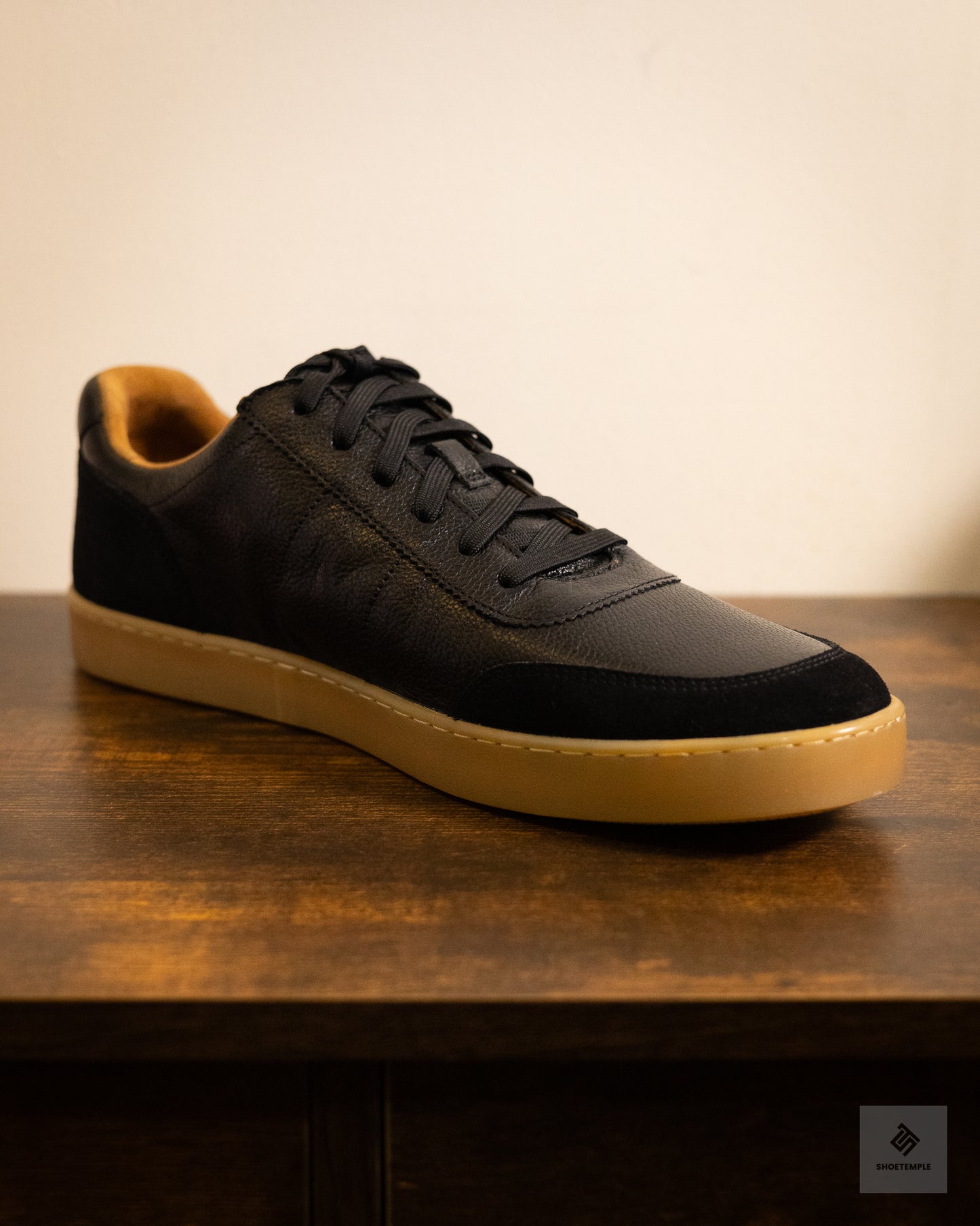 Allen Edmonds Liam U-Throats sneaker