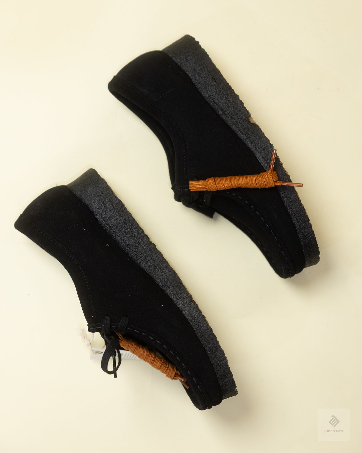 Clarks Originals Wallabee Shoes in Black Suede