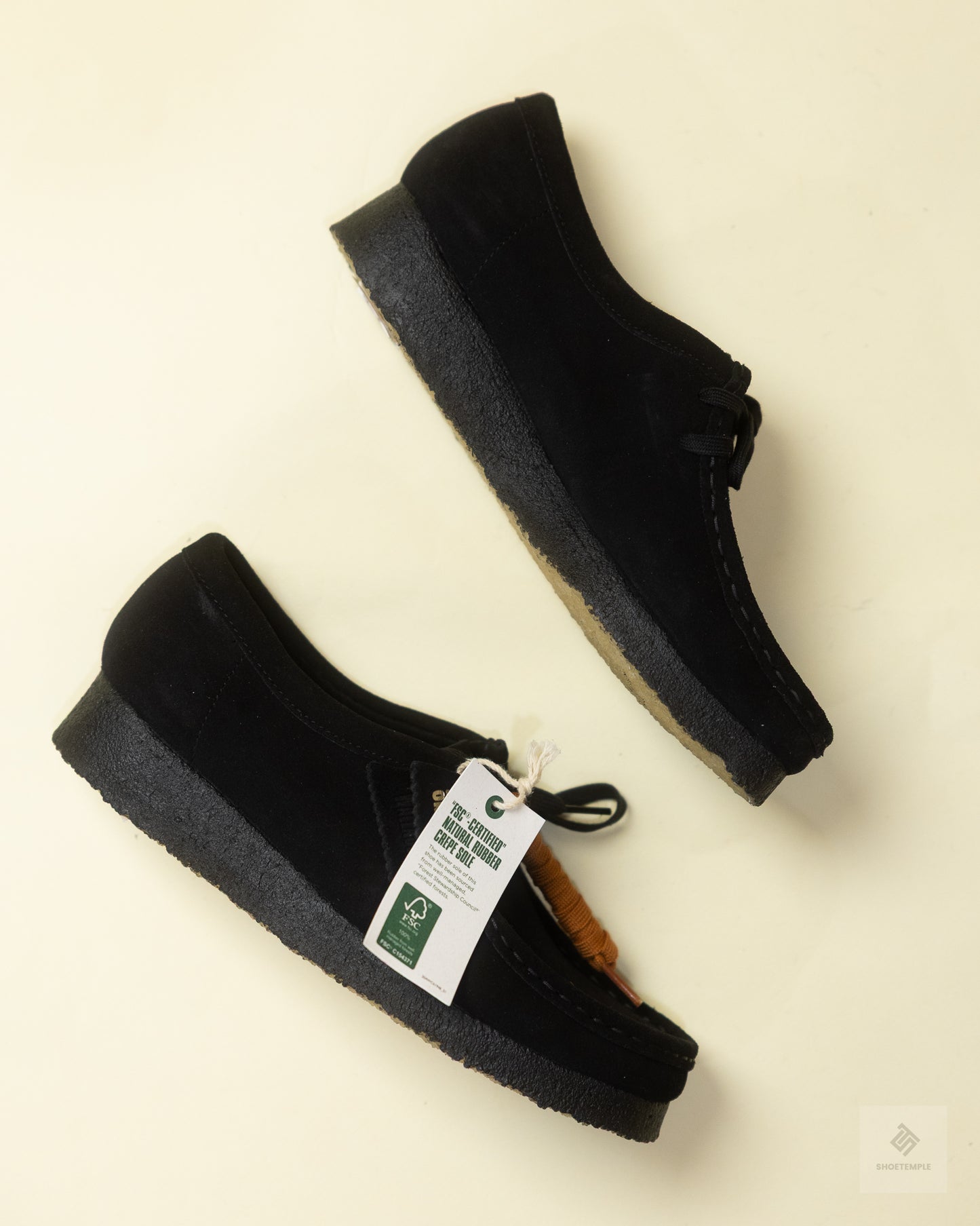 Clarks Originals Wallabee Shoes in Black Suede
