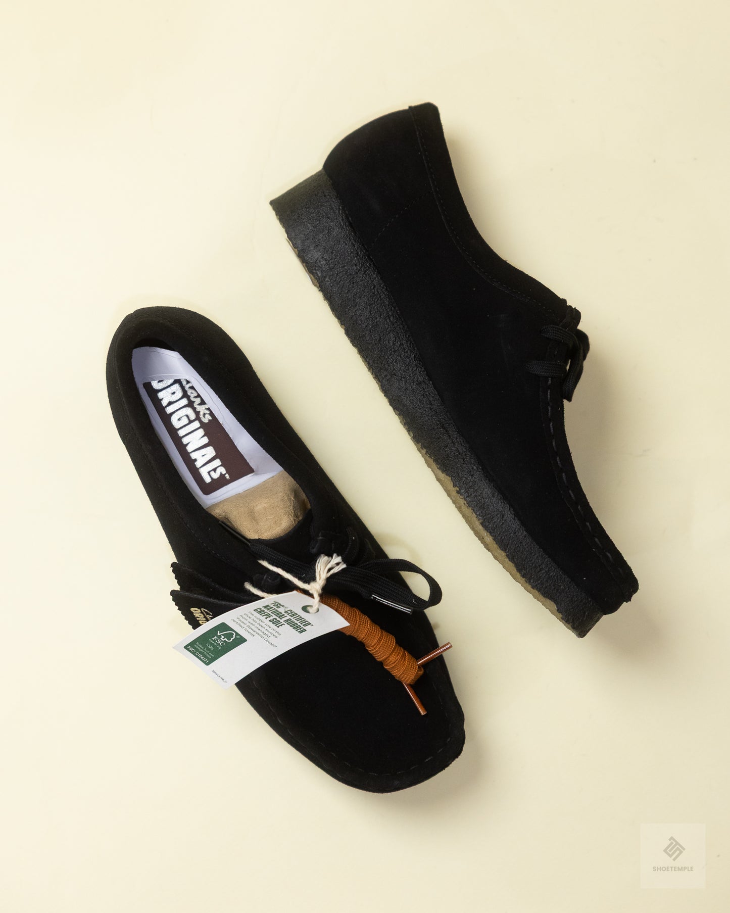 Clarks Originals Wallabee Shoes in Black Suede
