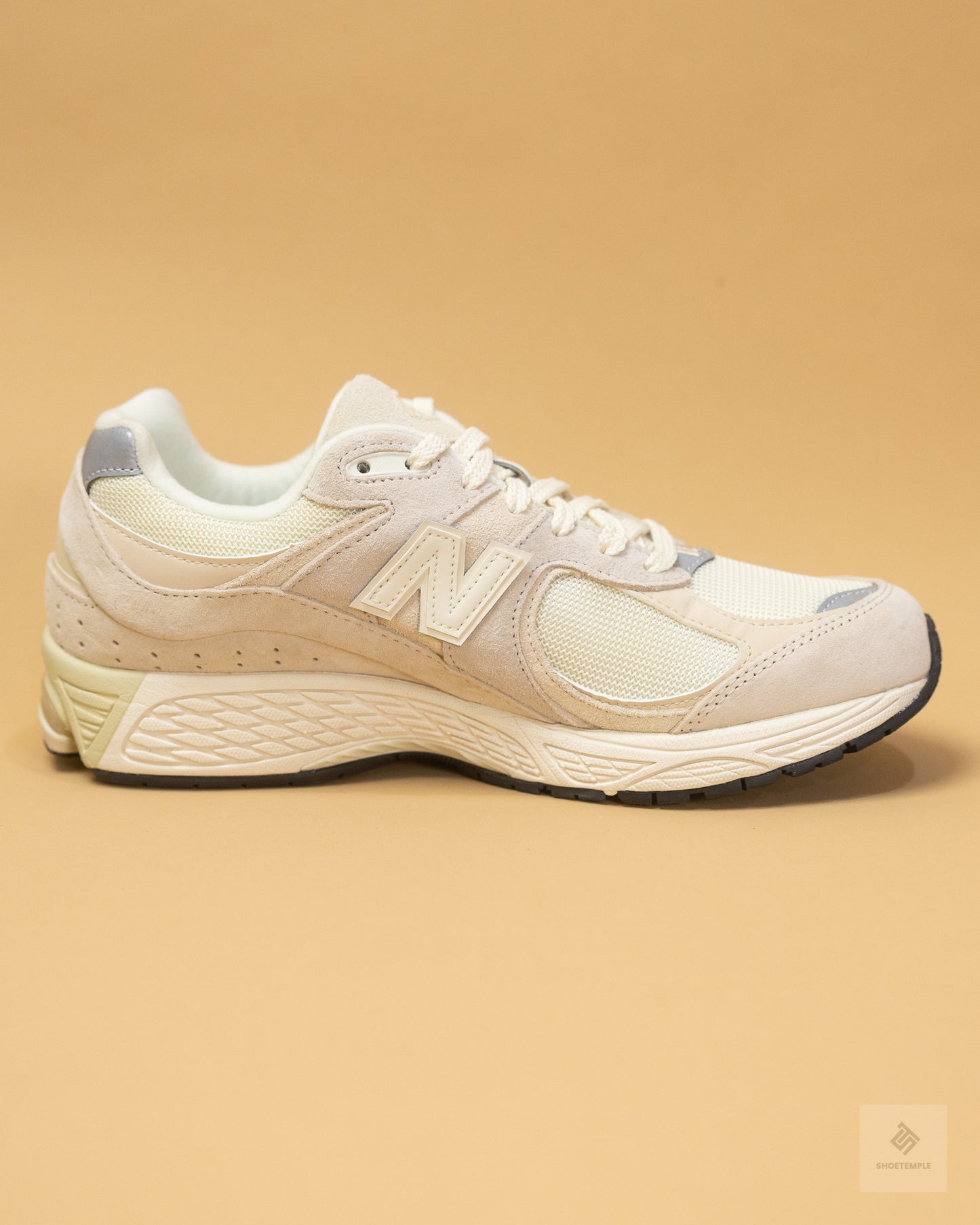 New Balance 2002R sneaker