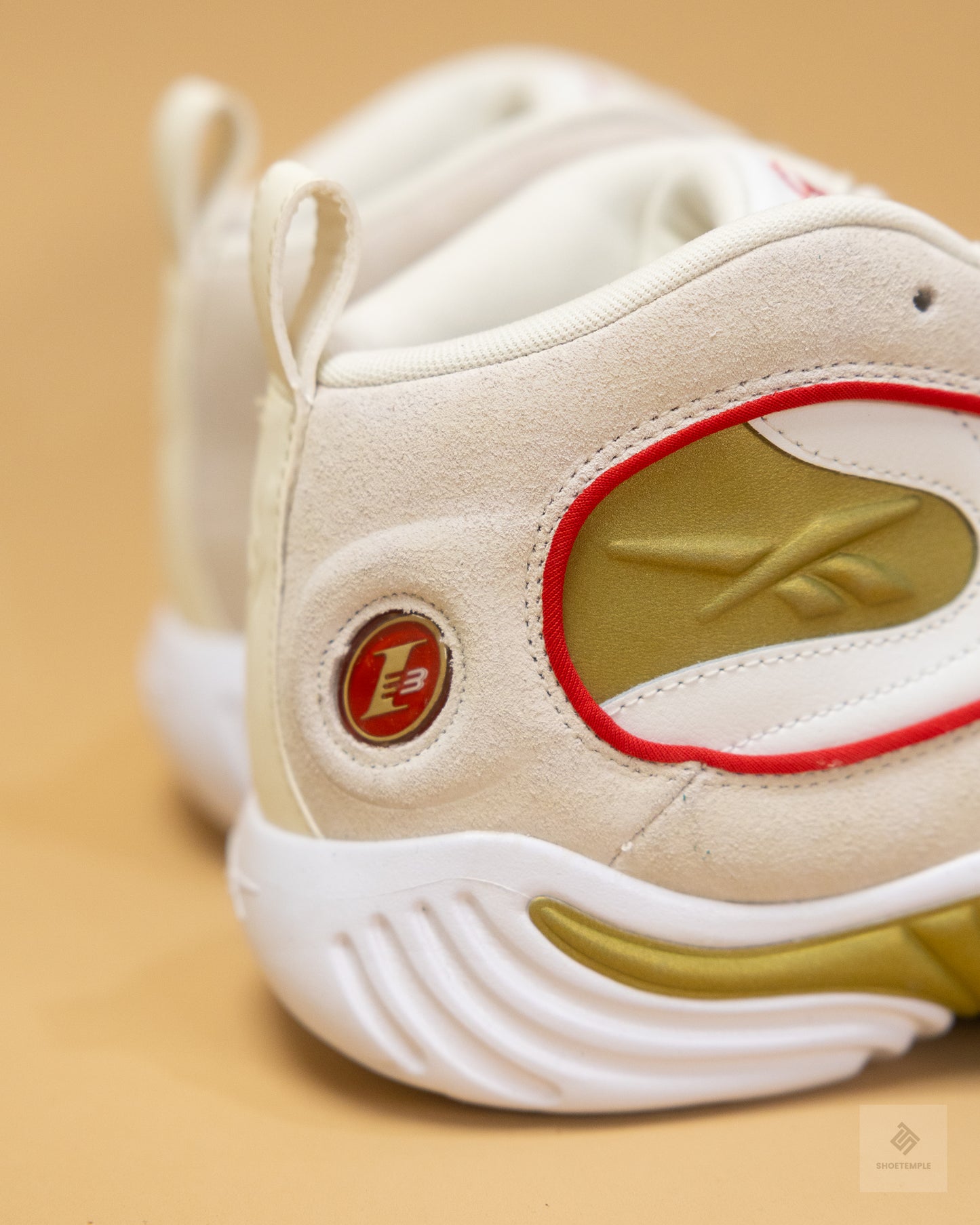 Reebok Answer III - Chalk/Vector Red/Gold