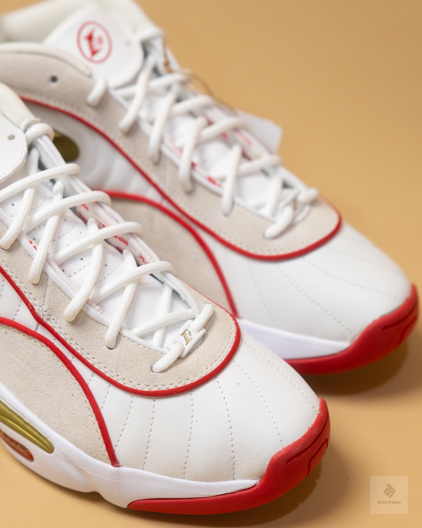Reebok Answer III - Chalk/Vector Red/Gold