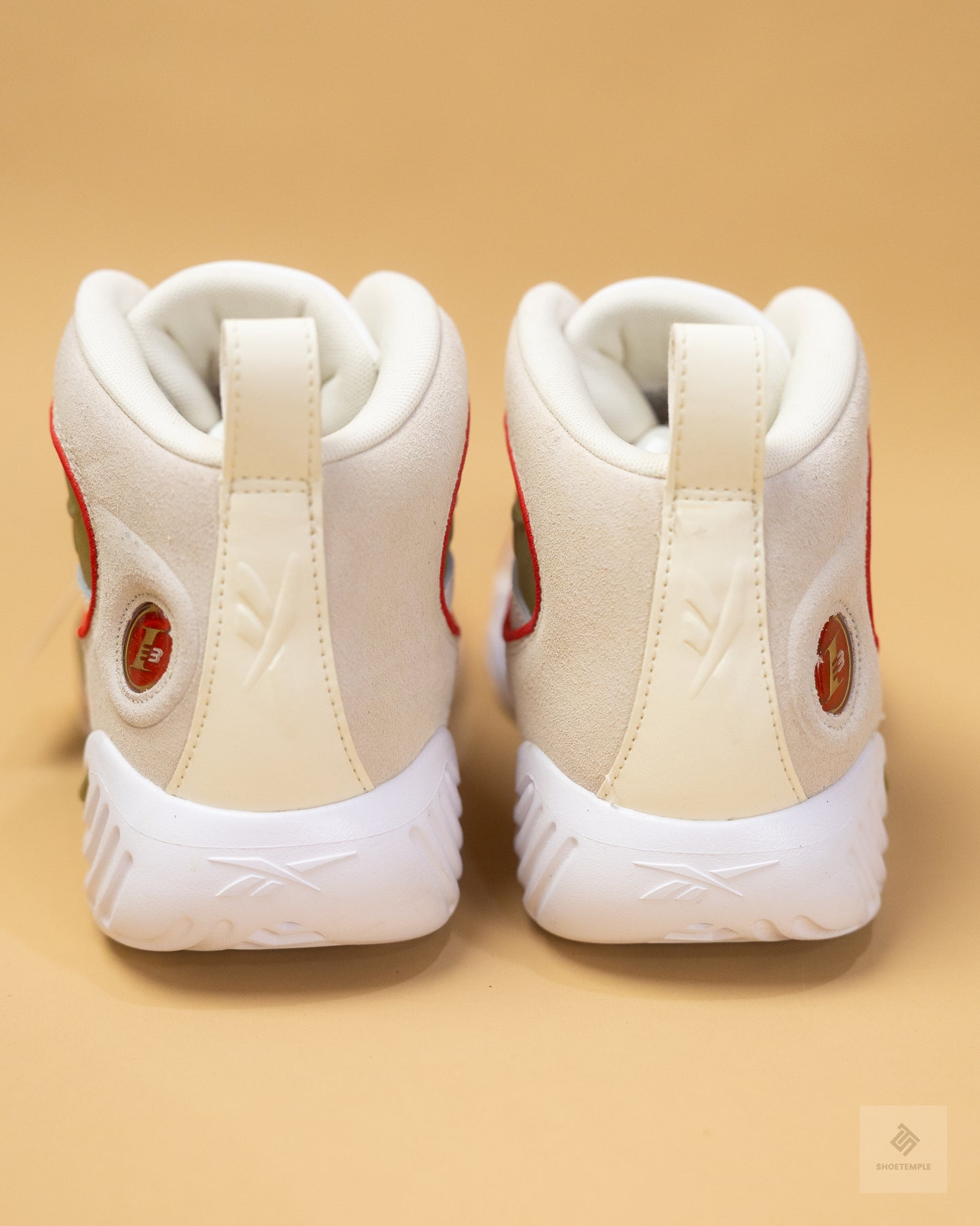 Reebok Answer III - Chalk/Vector Red/Gold
