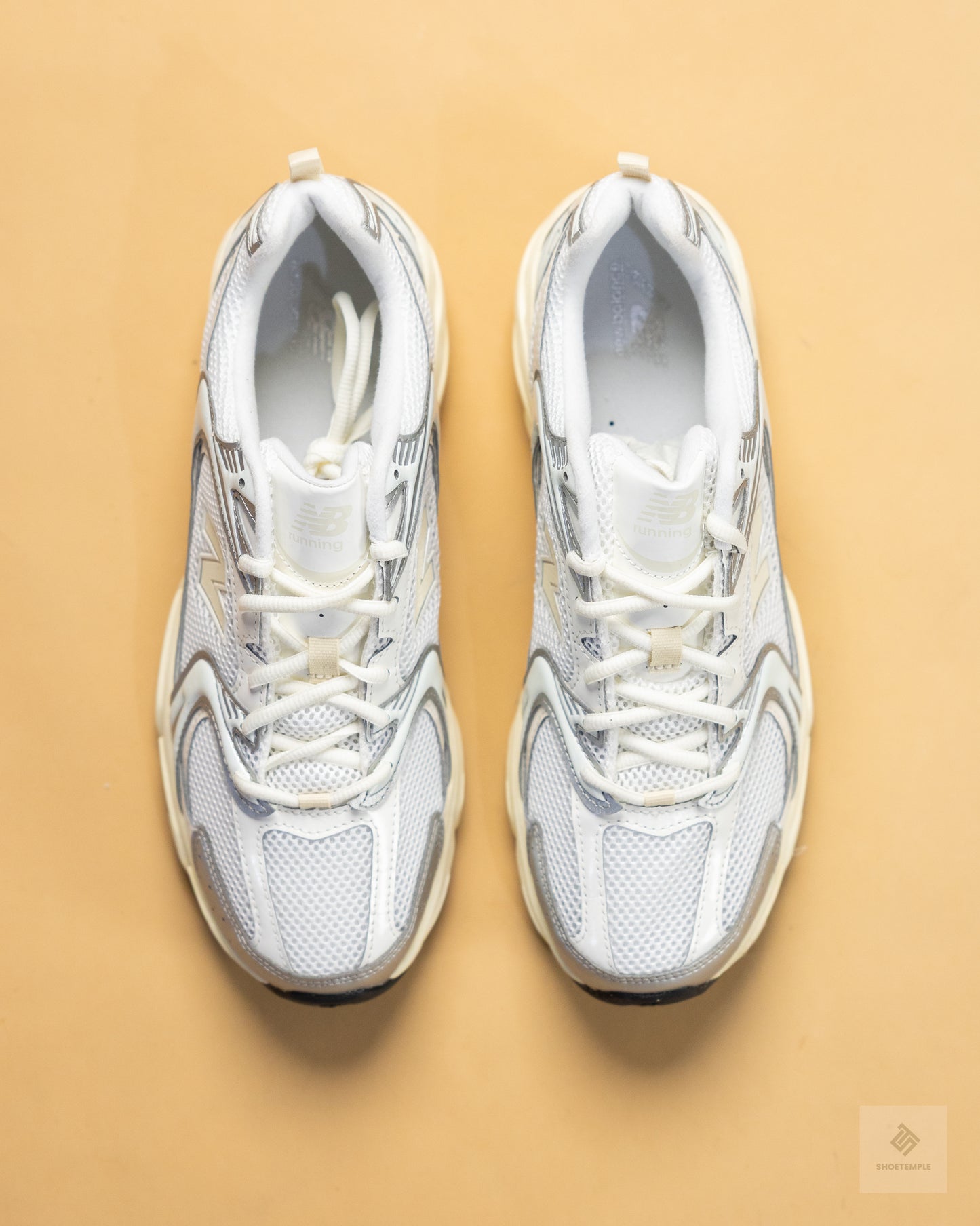 New Balance 530 Sneakers