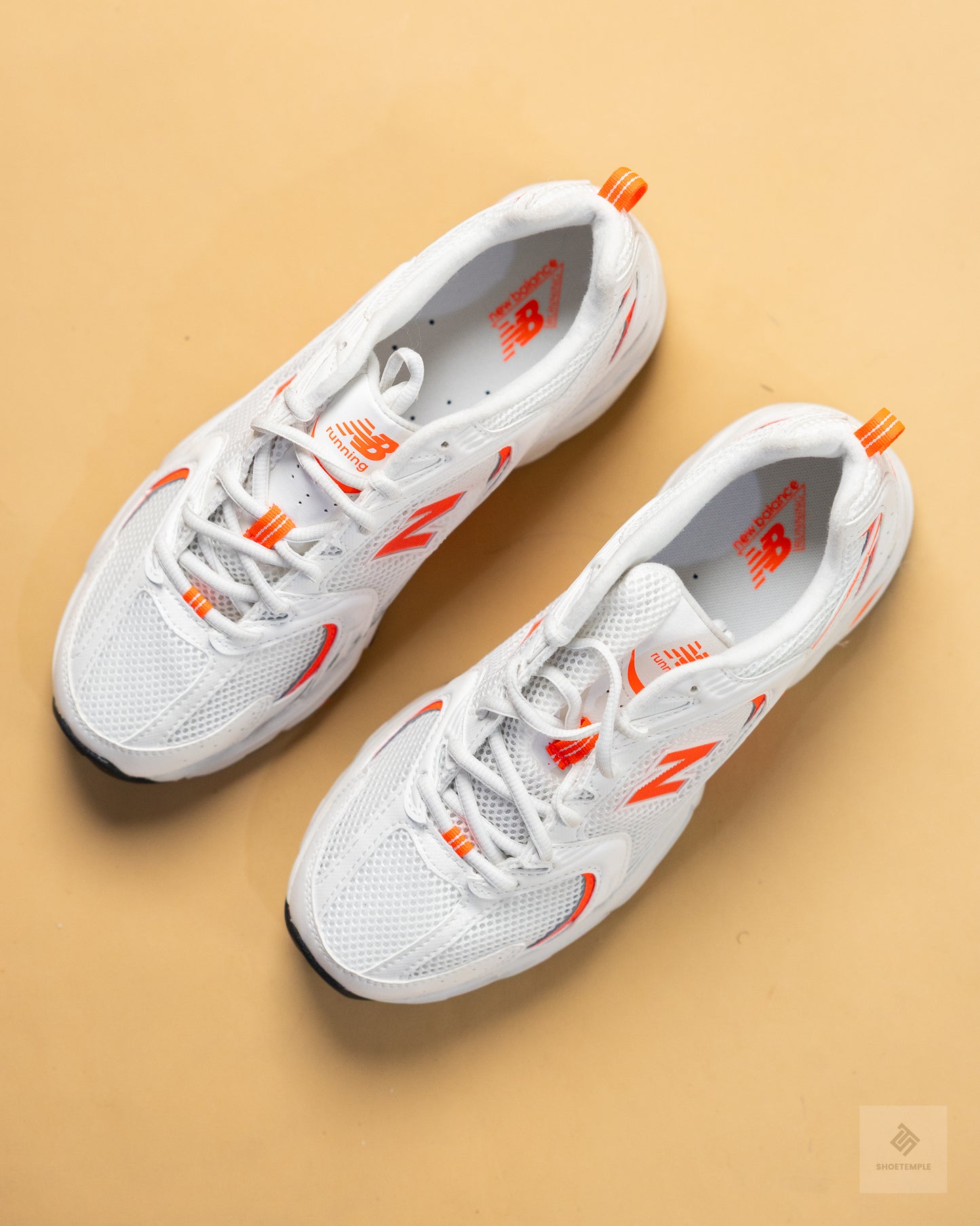 New Balance 530 Sneakers – White/Orange