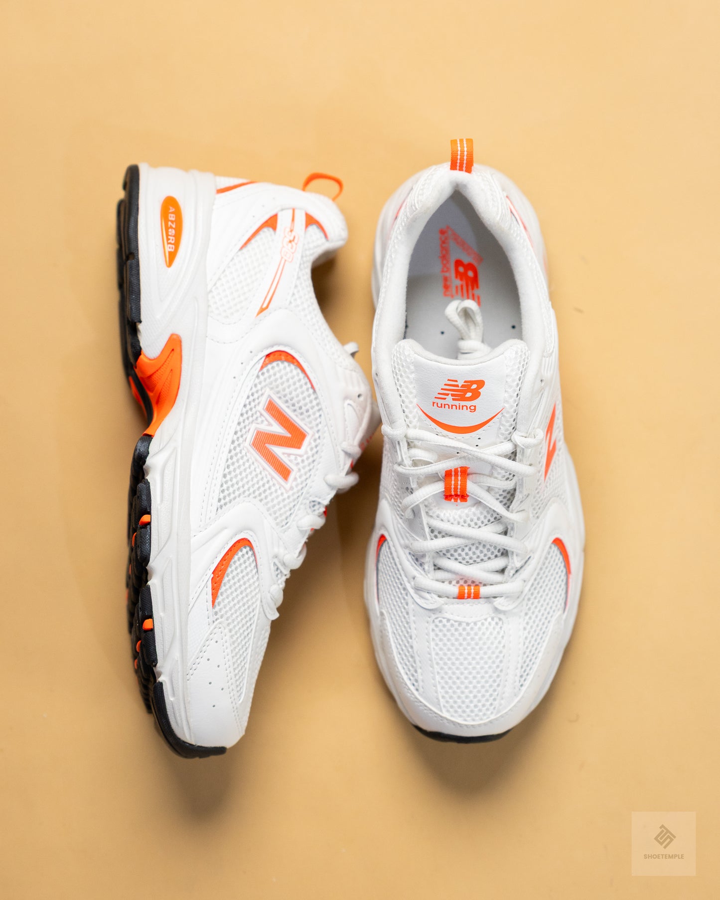 New Balance 530 Sneakers – White/Orange