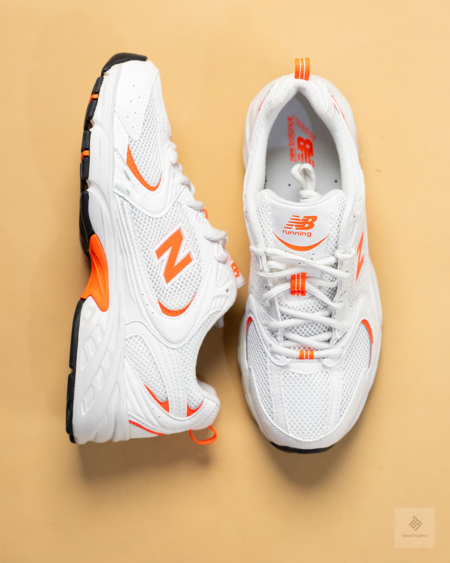 New Balance 530 Sneakers – White/Orange