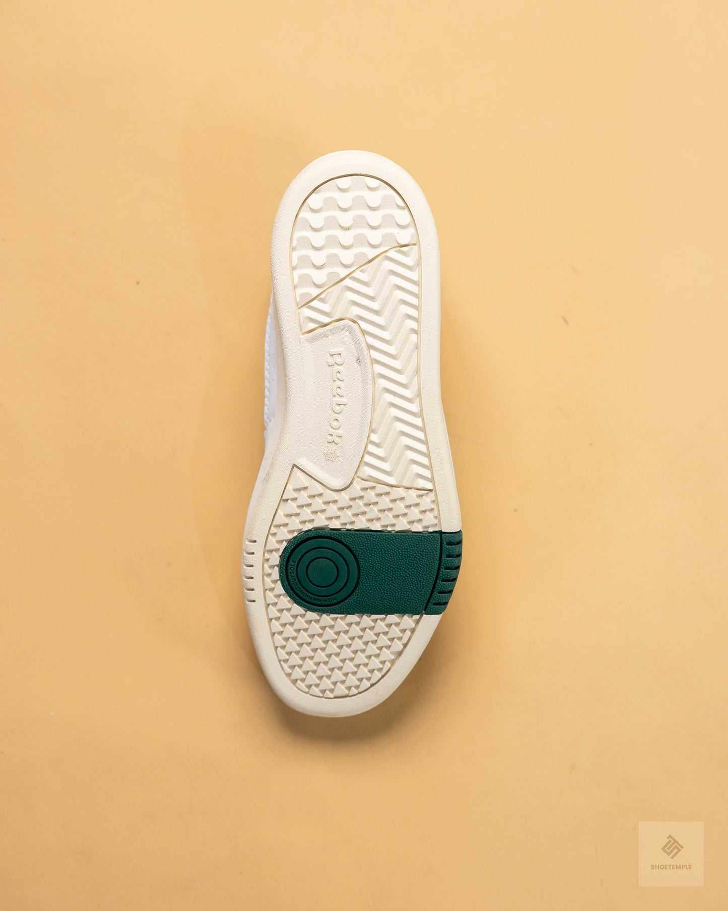 Reebok Men's LT Court Shoes – White/Green