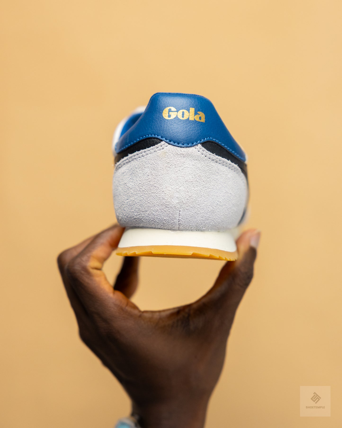 Gola Stadium Leather Trainers – White/Black/Marine Blue