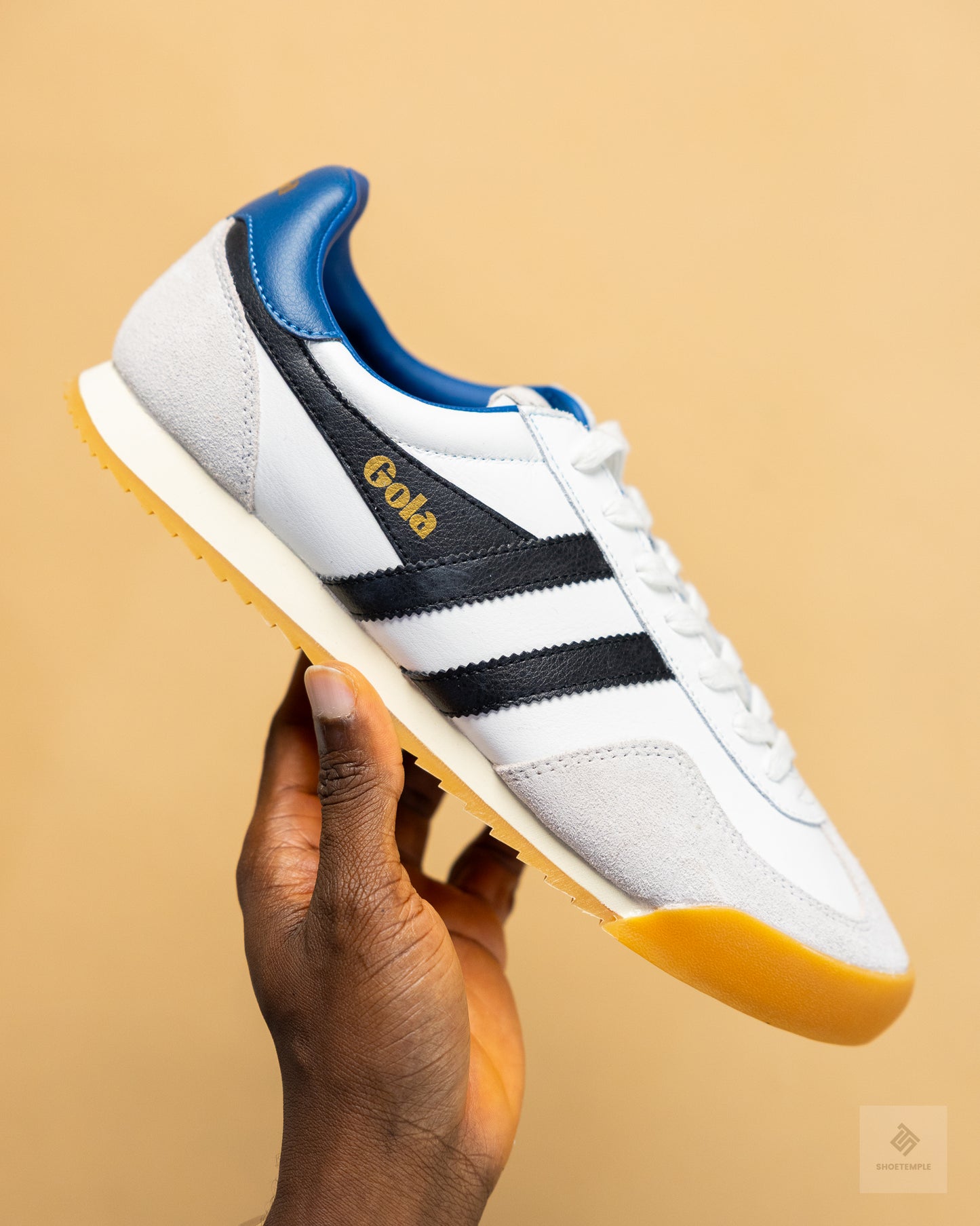 Gola Stadium Leather Trainers – White/Black/Marine Blue