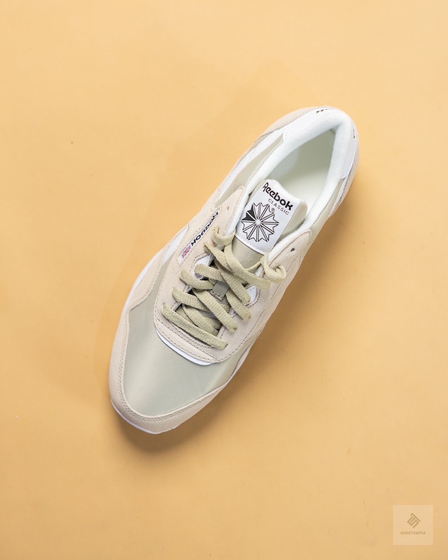 Reebok Classic Nylon – Sport Beige/White