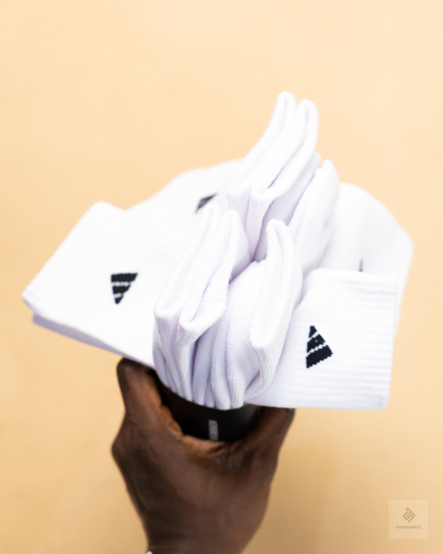 6 in a pack Adidas Men's Athletic Cushioned Crew Socks (6 Pairs) Durable & Comfortable