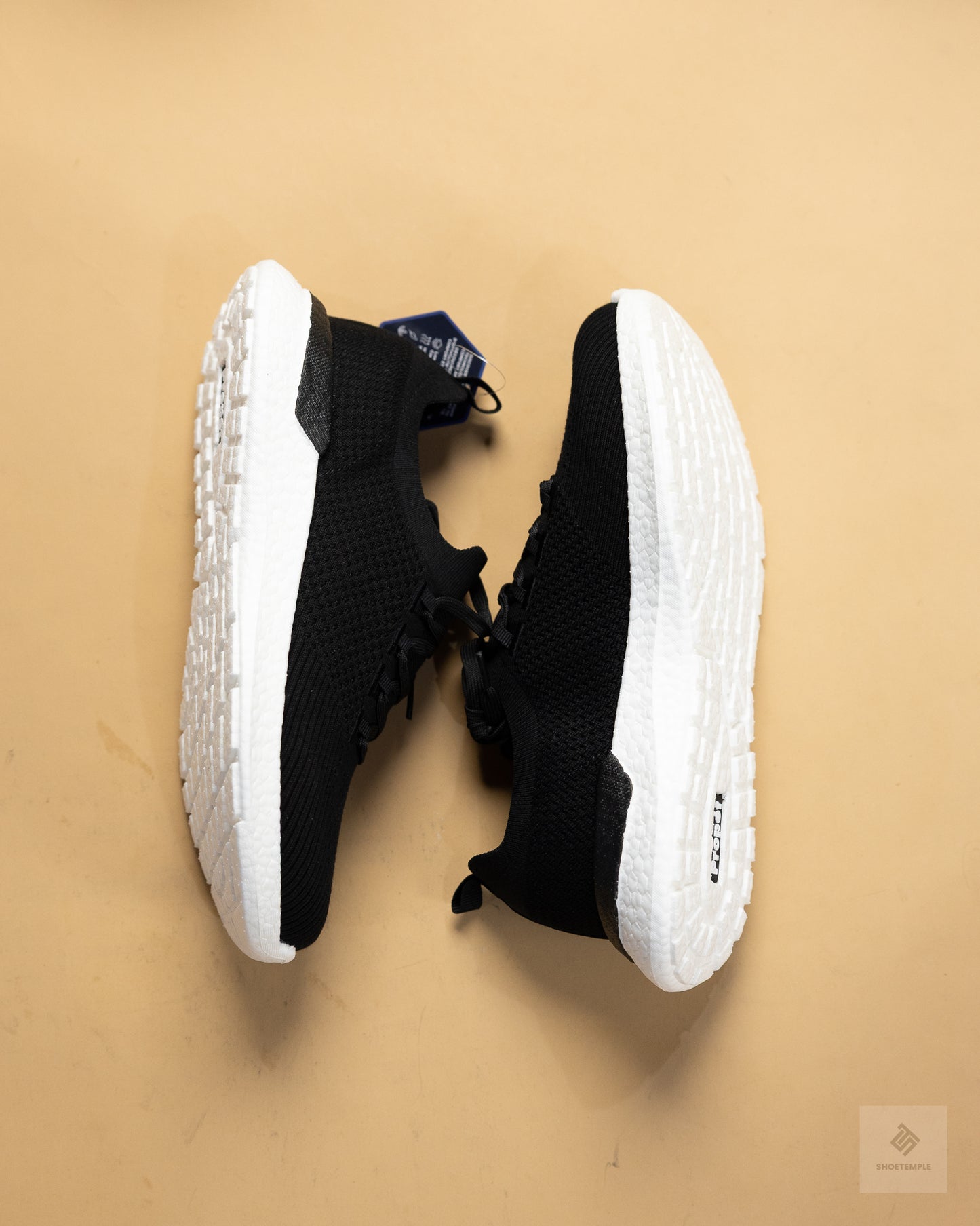 Propét B10 Unite Men's Knit Sneaker – Black