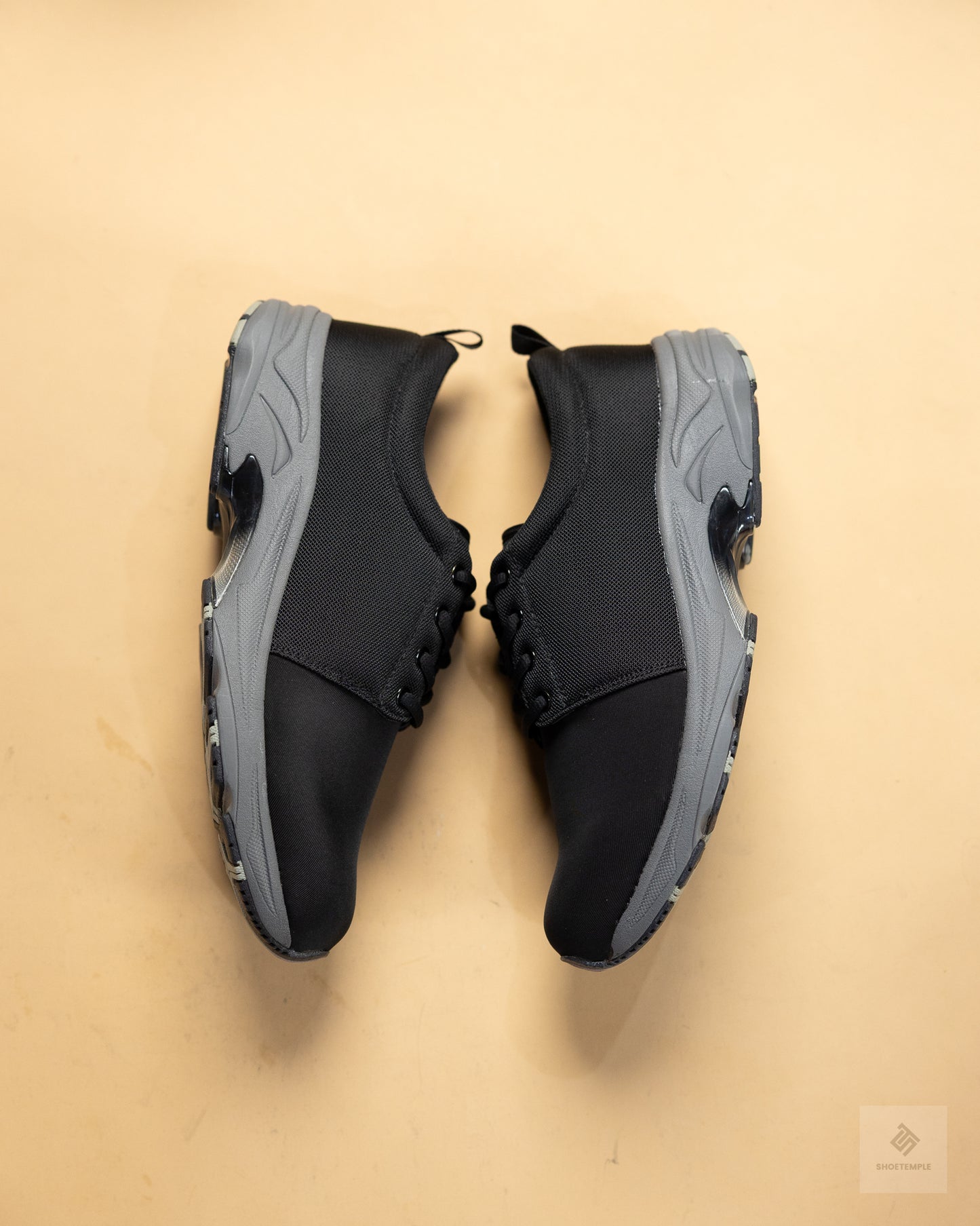 Foot Saver Orthopedic Sneakers – Black