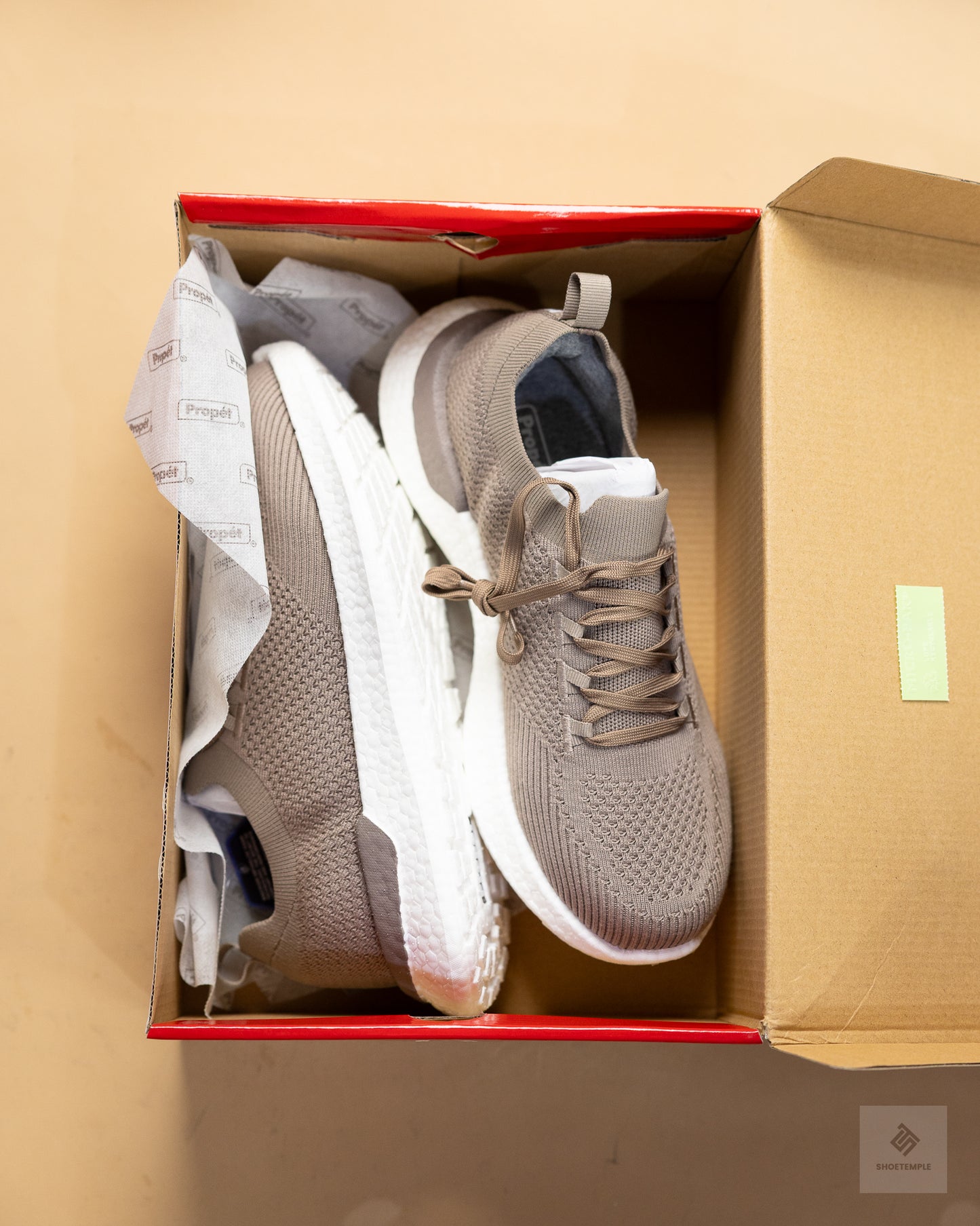 Propét B10 Unite Men's Knit Sneaker – Taupe