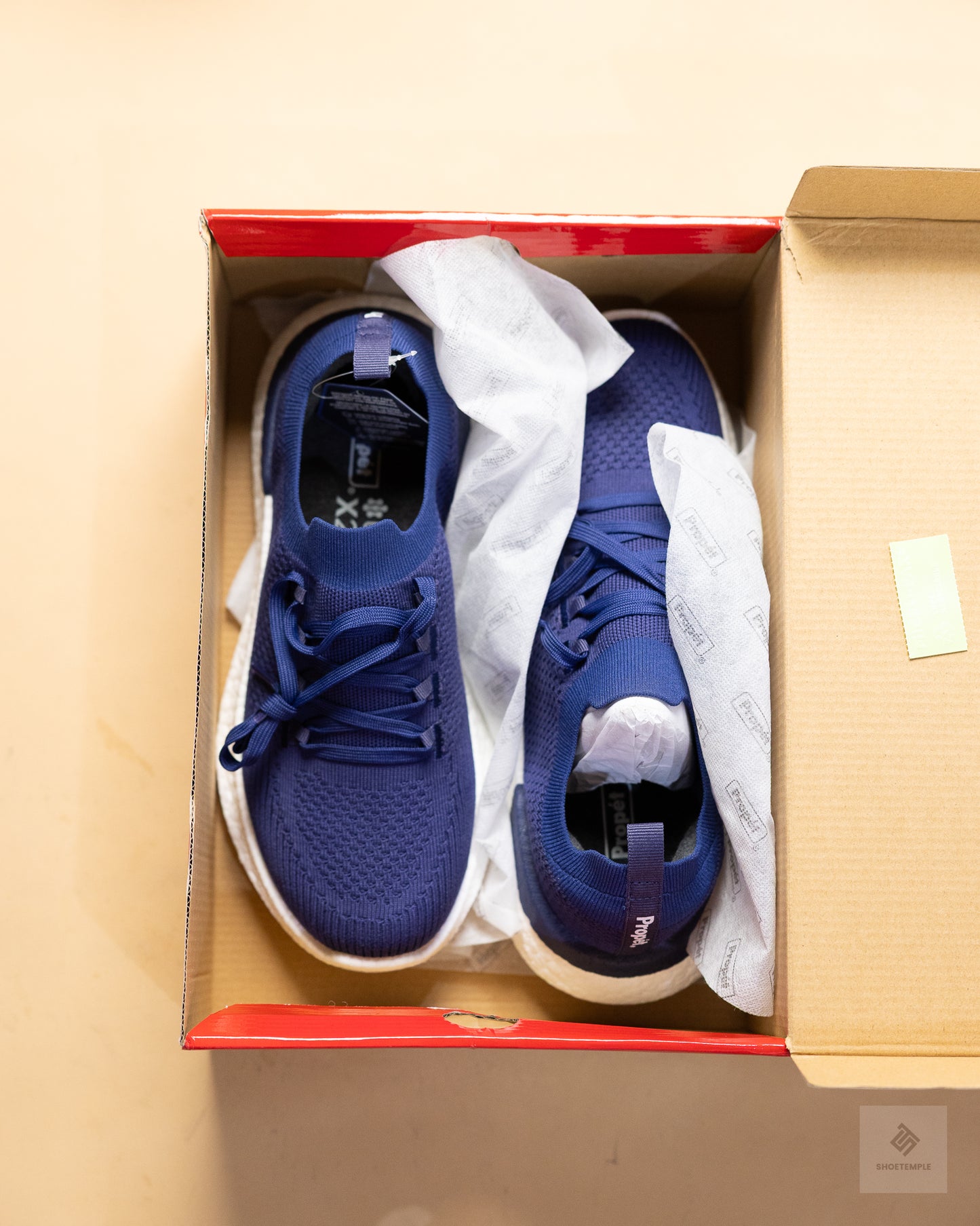 Propét B10 Unite Men's Knit Sneaker