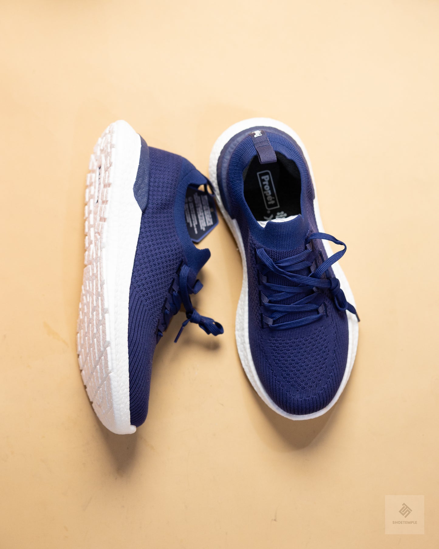 Propét B10 Unite Men's Knit Sneaker