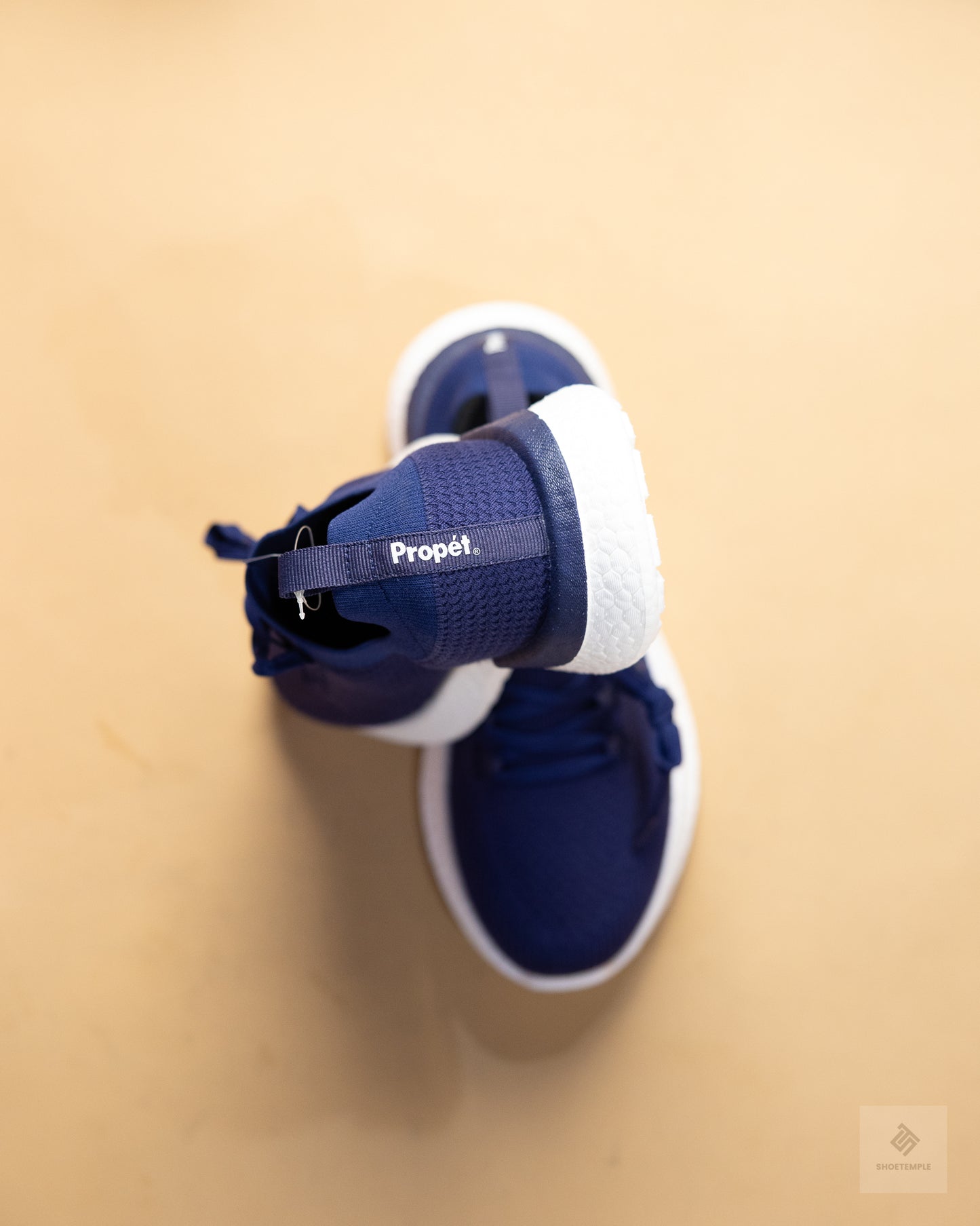 Propét B10 Unite Men's Knit Sneaker