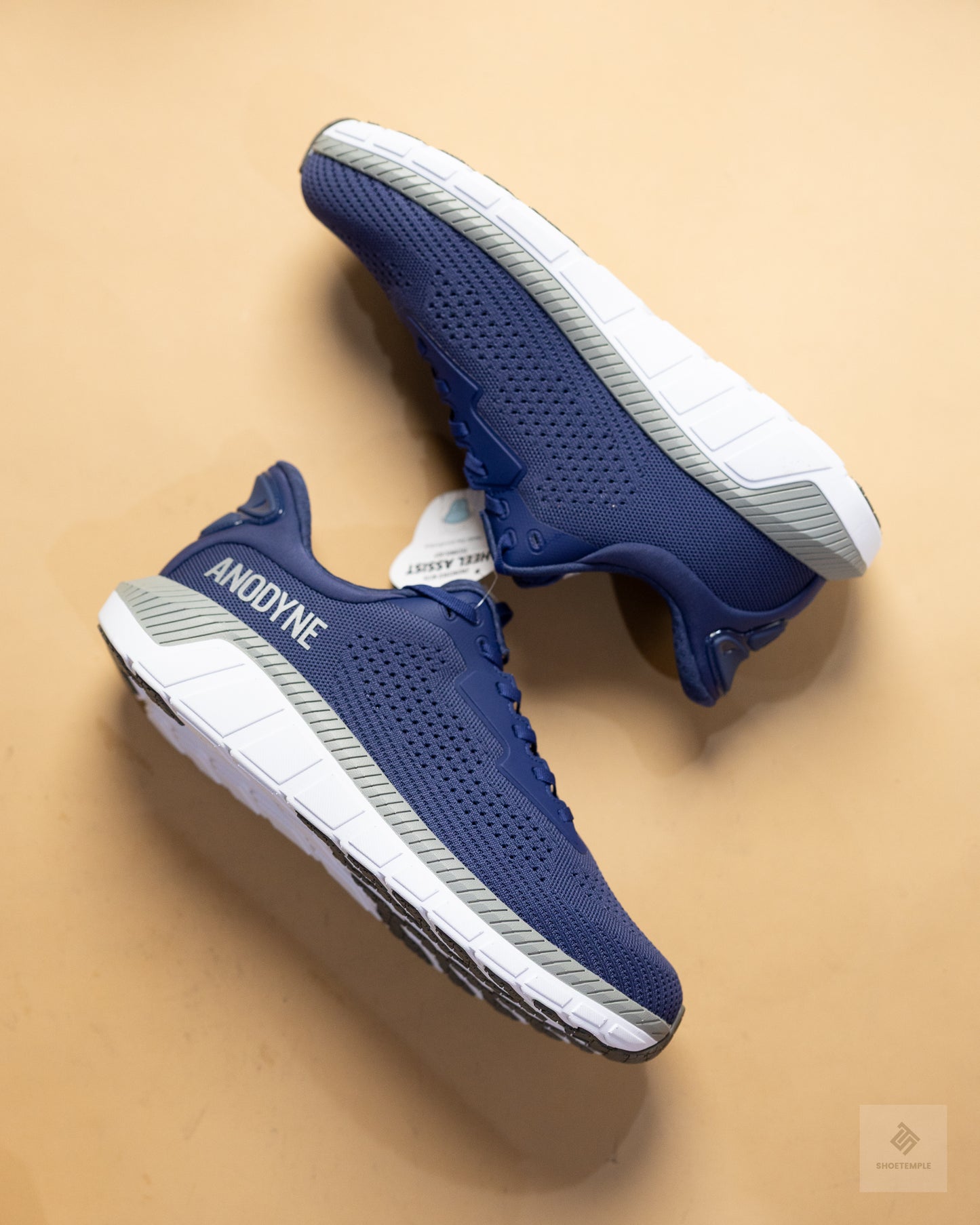 Anodyne No. 24 Men's Sport Move w/ Heel Assist (Gen 2)