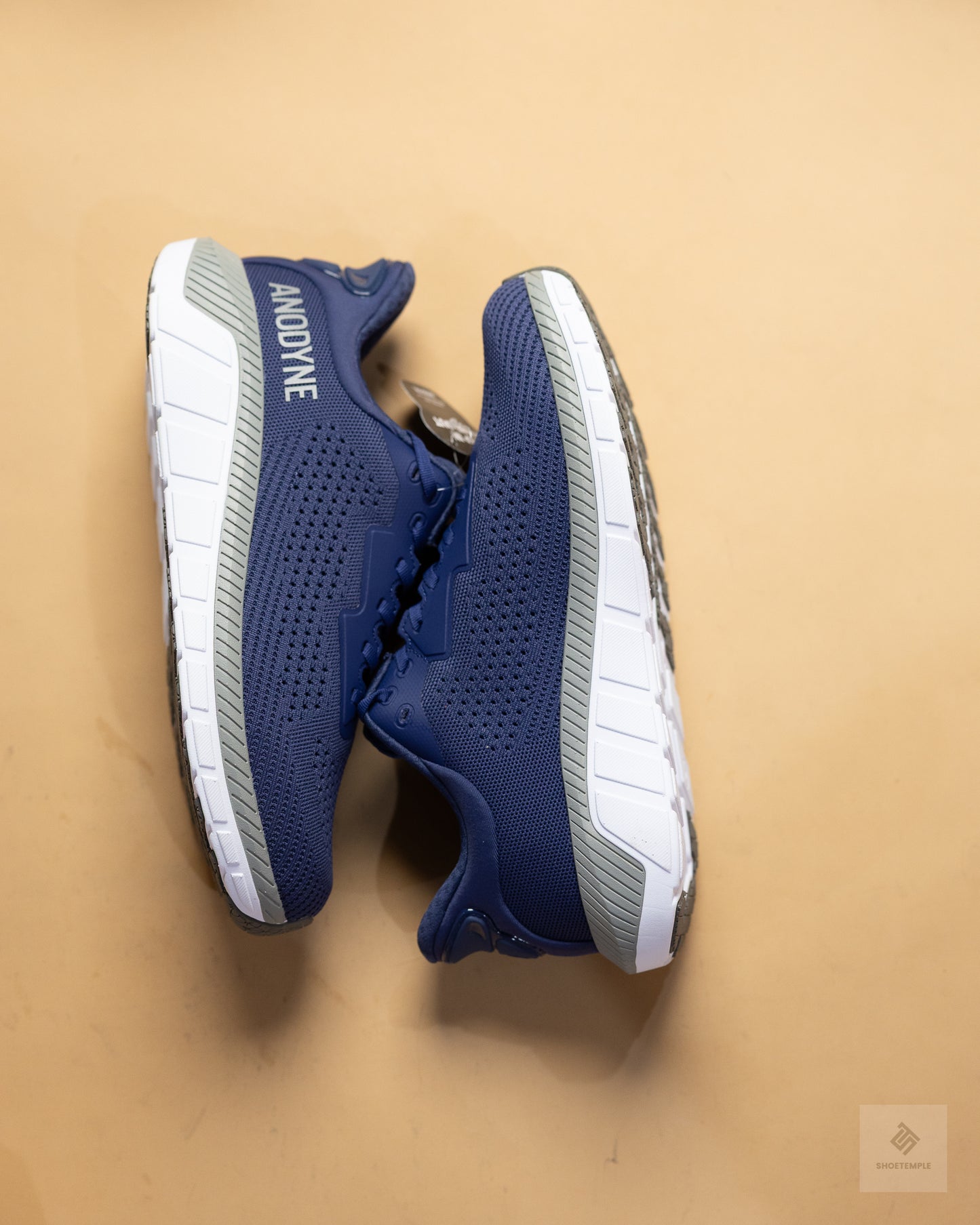 Anodyne No. 24 Men's Sport Move w/ Heel Assist (Gen 2)