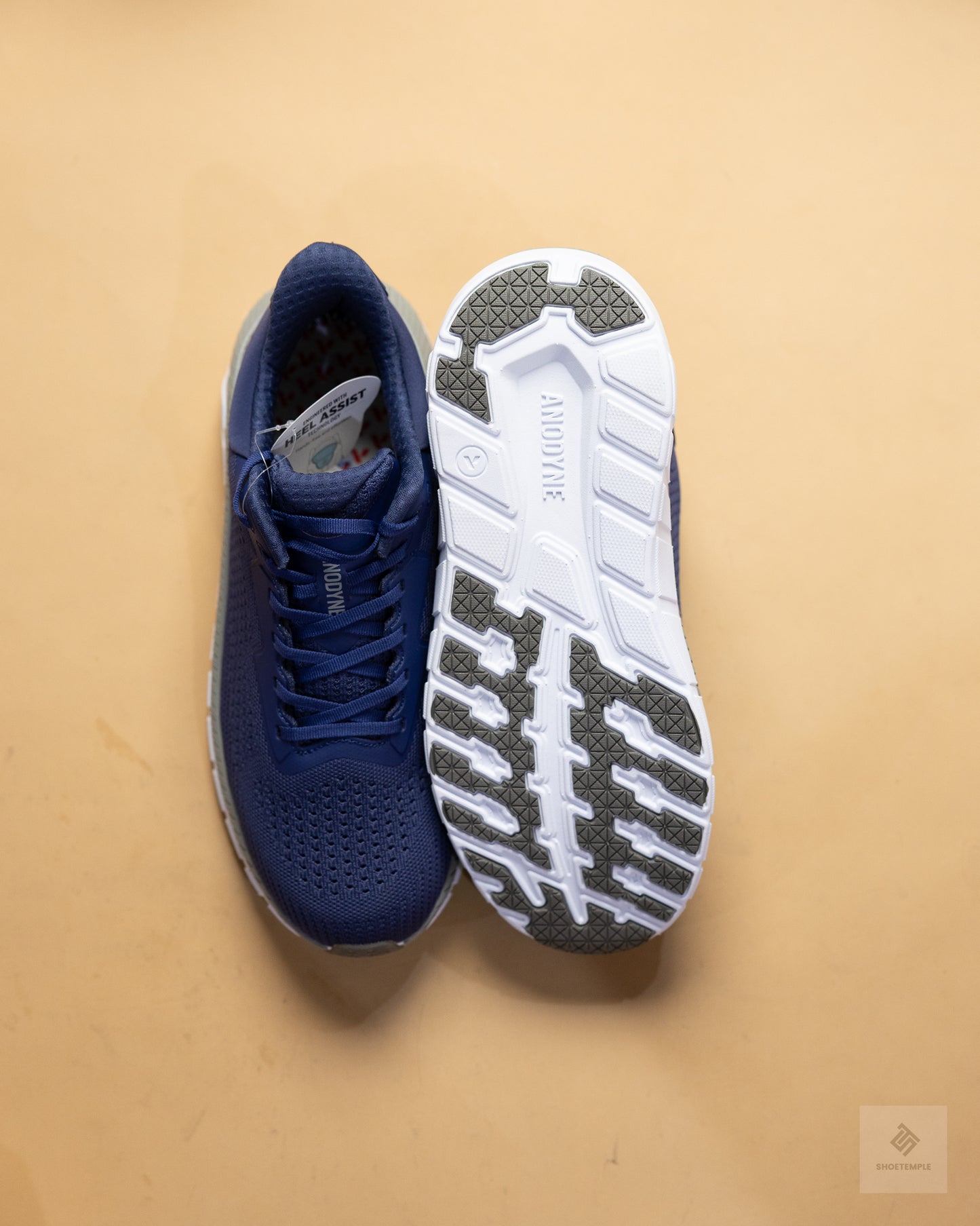 Anodyne No. 24 Men's Sport Move w/ Heel Assist (Gen 2)