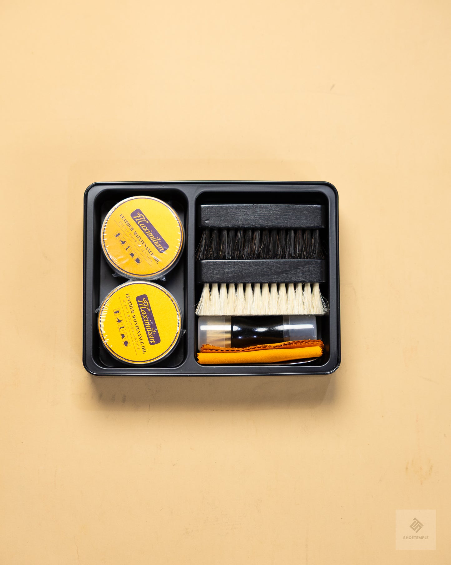 MAXIMILIAN Shoe Polish Kit 7 PC Leather Shoe Shining kit Care for Shoe Care and Cleaning.