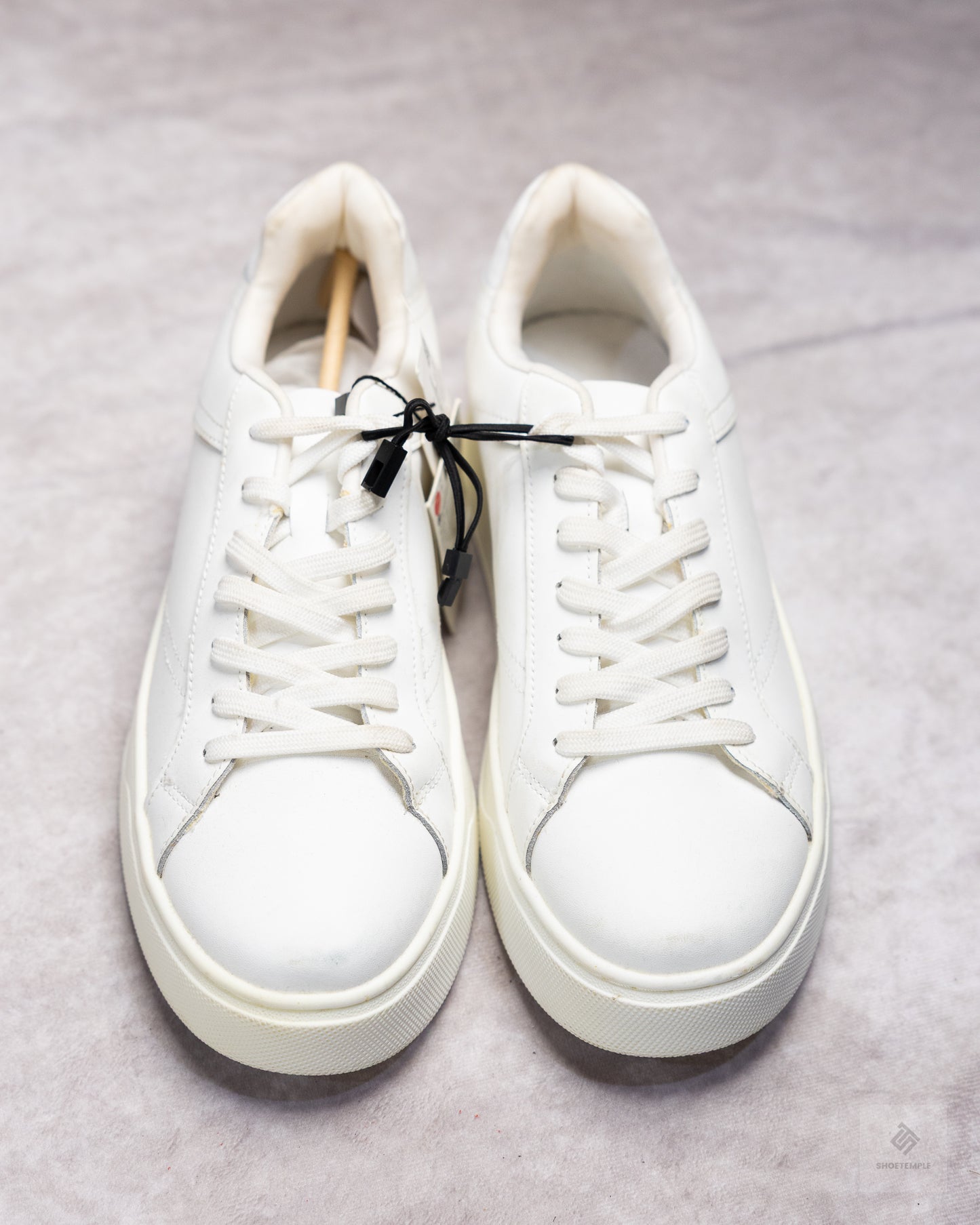 Zara Sneakers - White