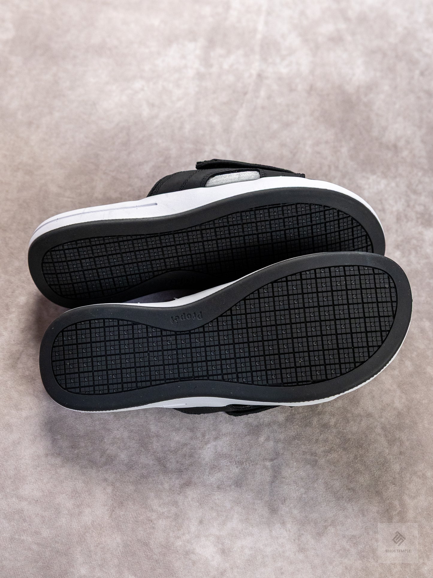 Propet Leather Sandal - Black