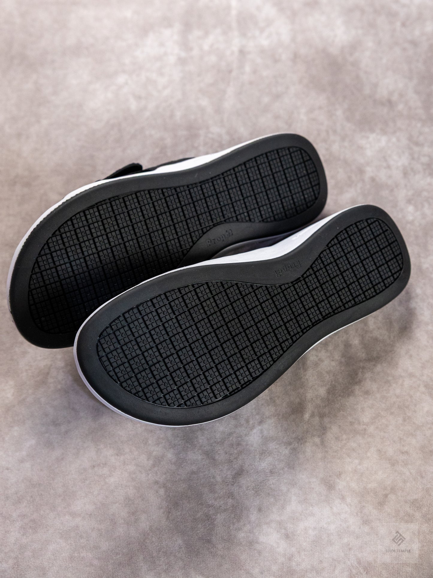 Propet Leather Sandal - Black